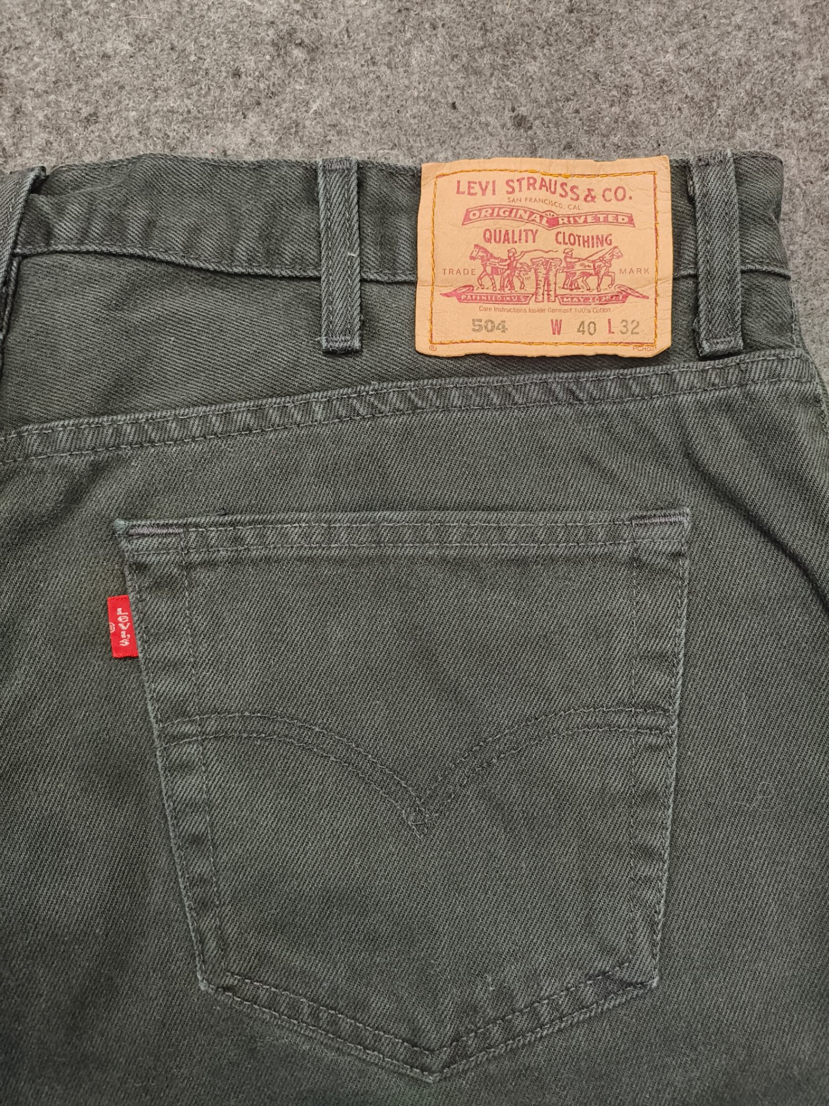Levi's 504 Straight Denim | Washed Black — pre-loved Bottoms on Slayyitt