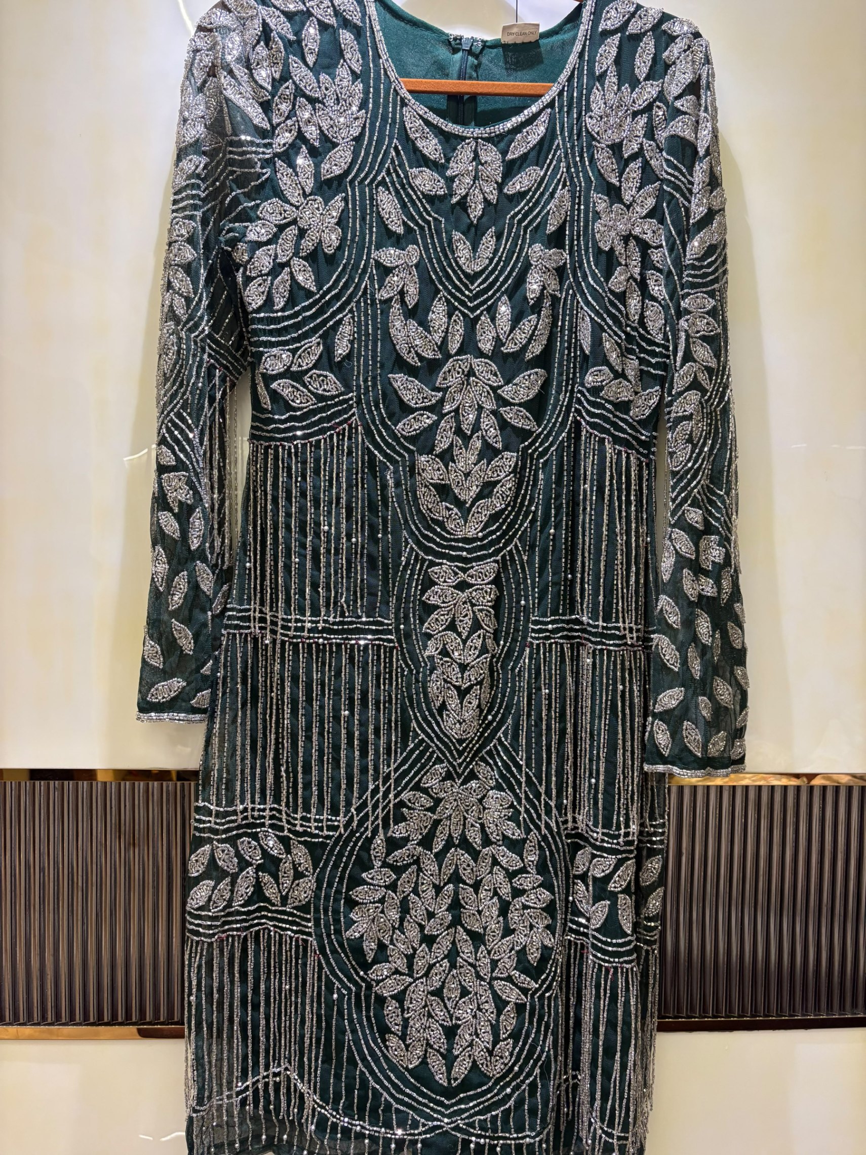 Dubai outfit for brother / sister wedding bottle green colour — pre-loved Dresses & One-Pieces on Slayyitt