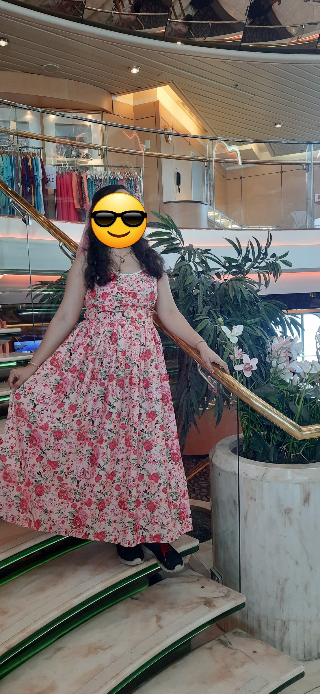 Floral beach dress — pre-loved Dresses & One-Pieces on Slayyitt