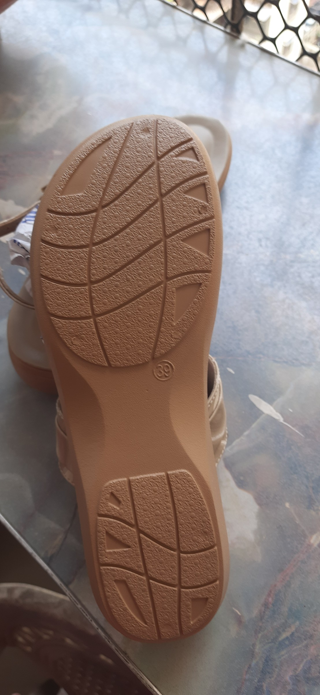 Women Sandals — pre-loved Footwear on Slayyitt