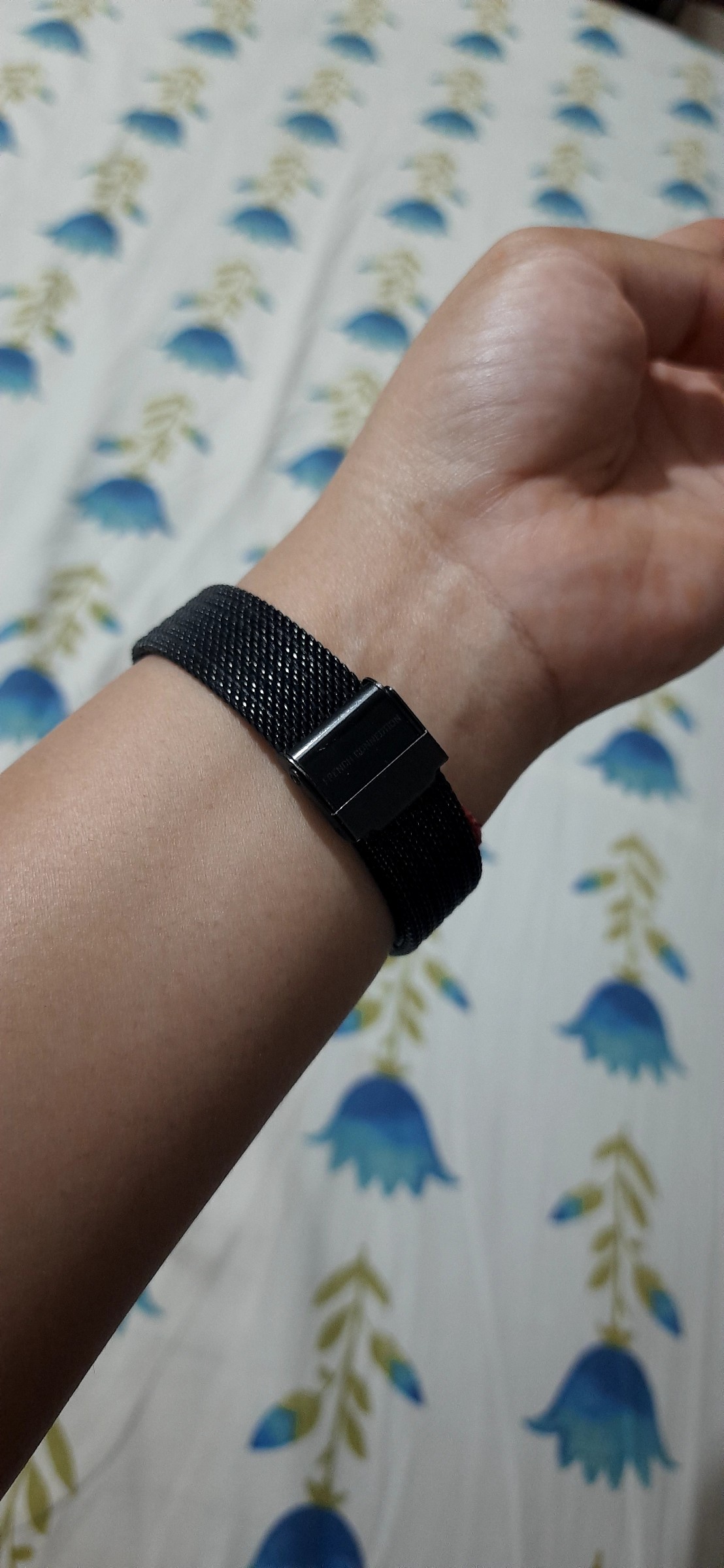 Black wrist watch — pre-loved Accessories on Slayyitt