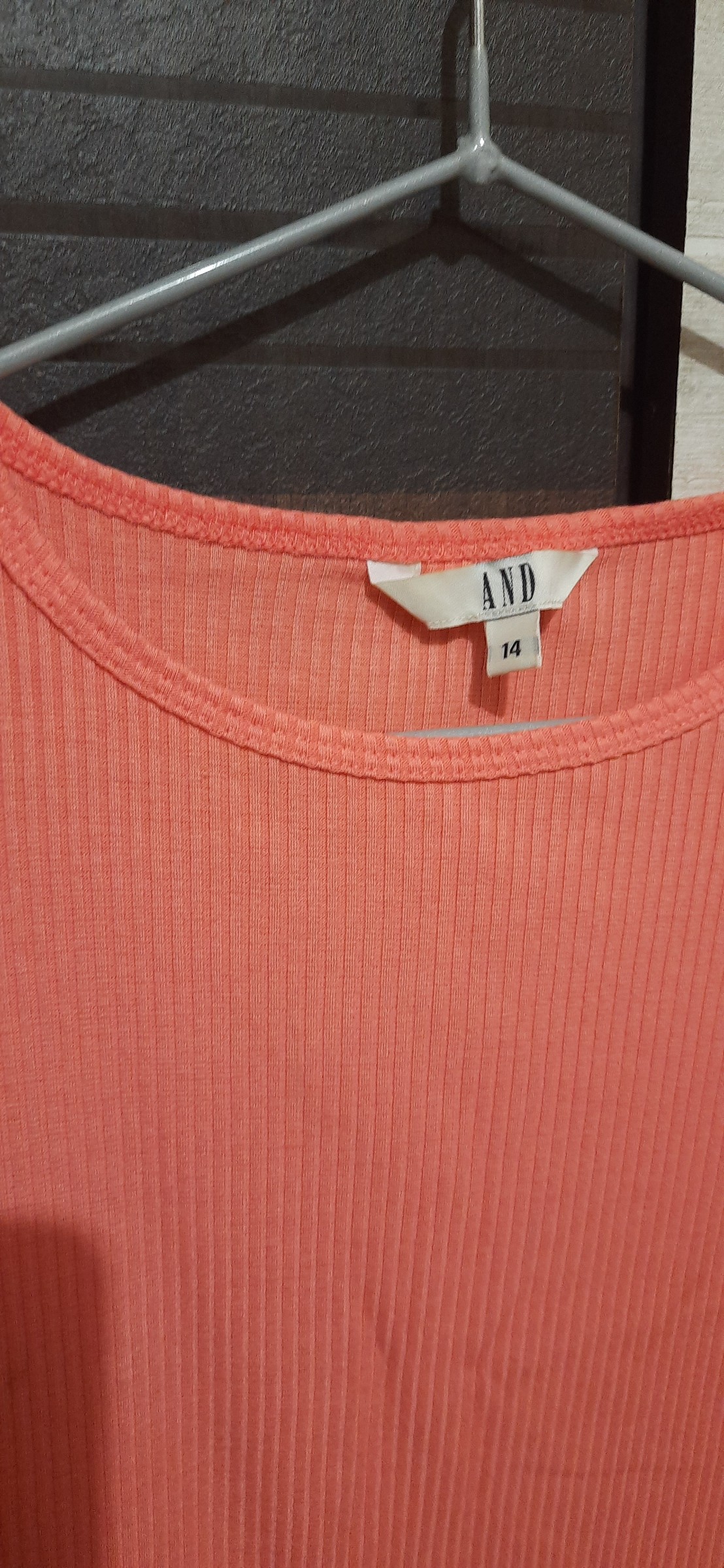 AND Tshirt — pre-loved Tops on Slayyitt