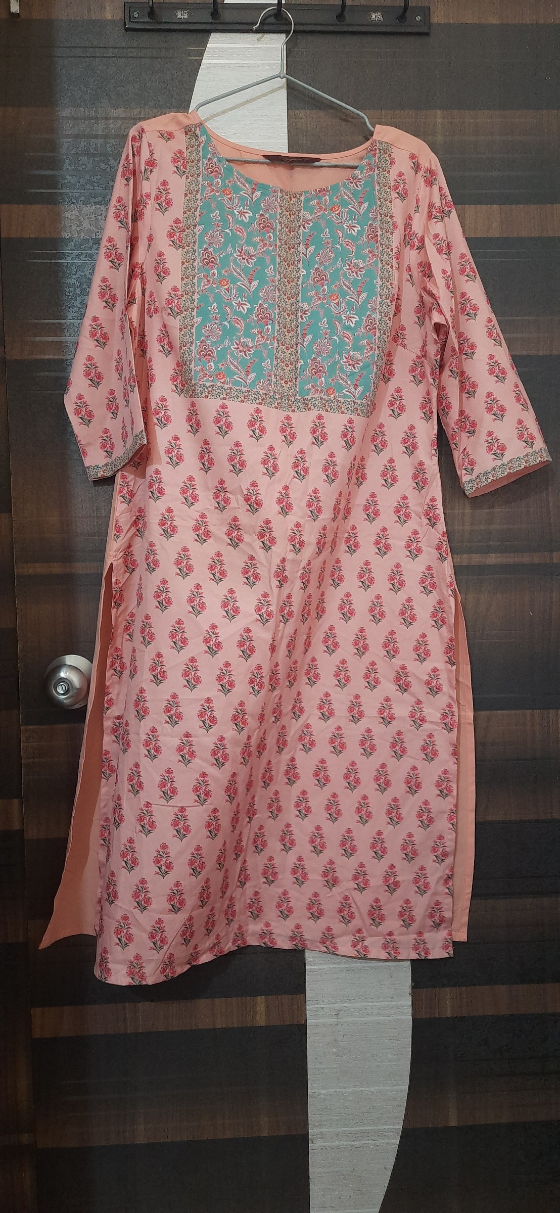 Sangria Kurta set — pre-loved Ethnic Wear on Slayyitt