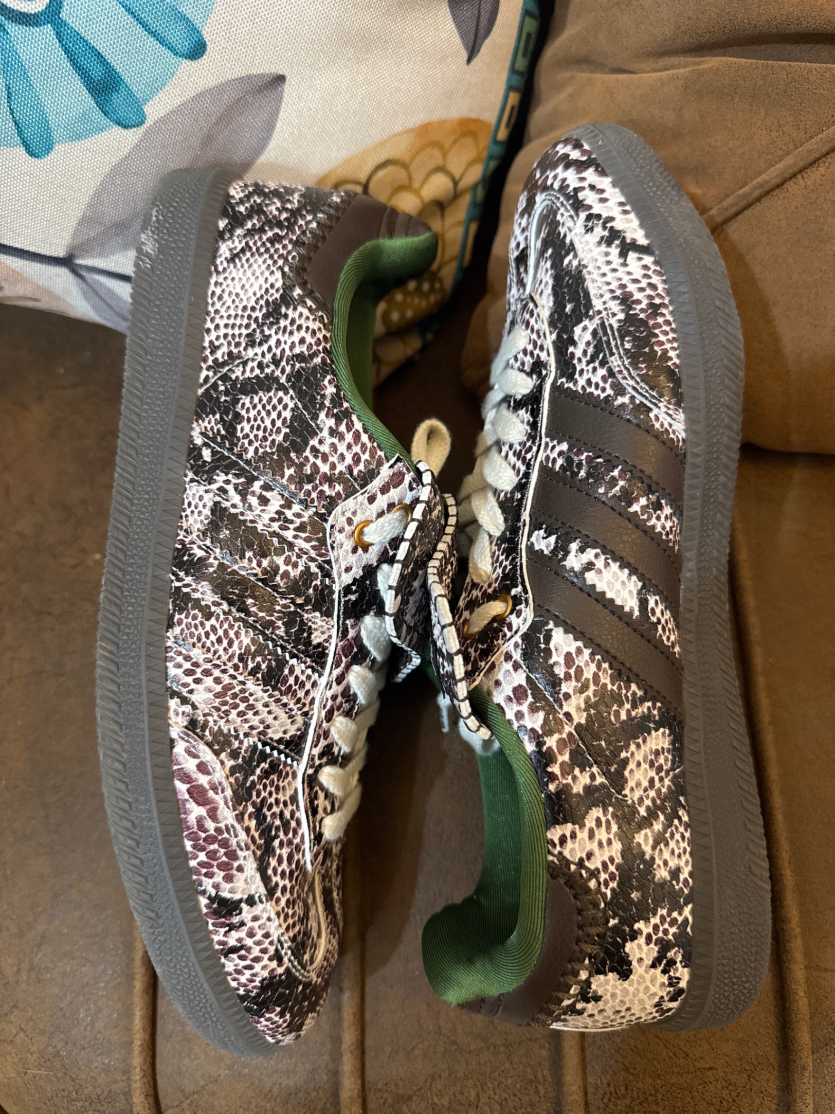 Adidas wales bonner — pre-loved Footwear on Slayyitt
