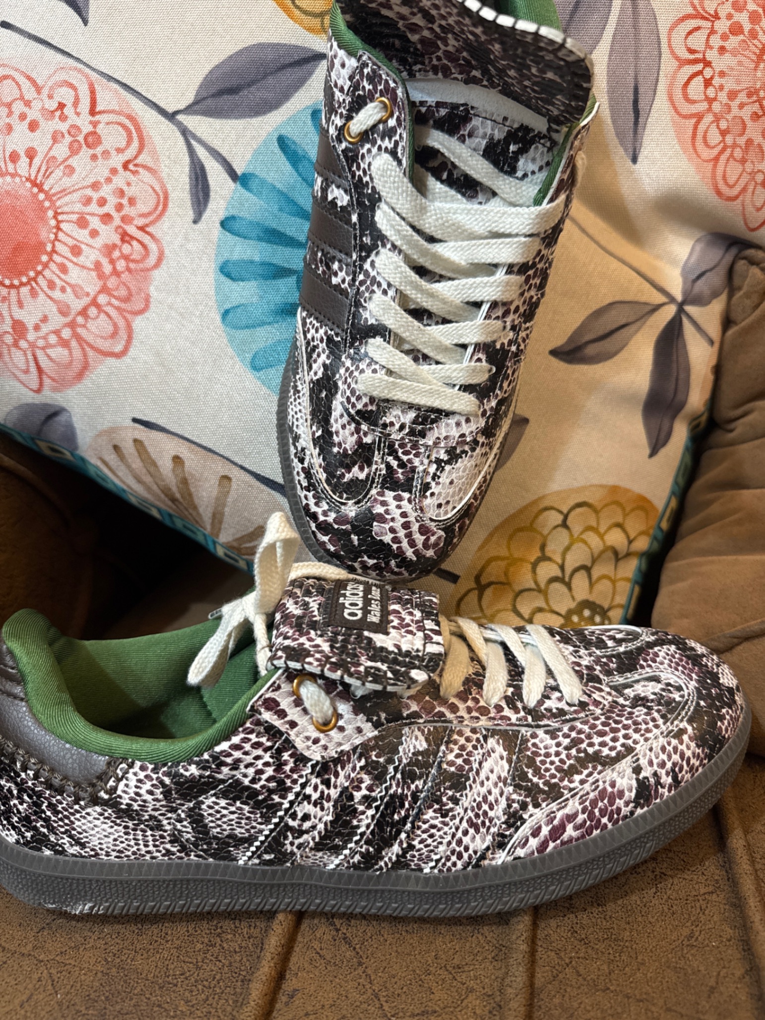 Adidas wales bonner — pre-loved Footwear on Slayyitt