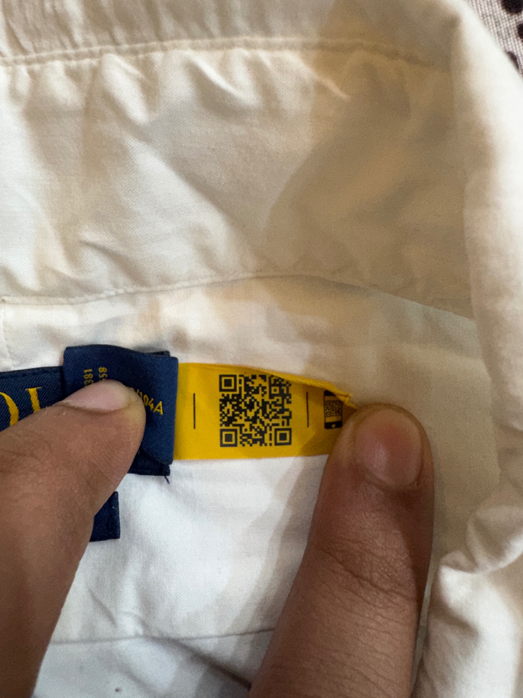 Ralph lauren authenticated shirt — pre-loved Tops on Slayyitt