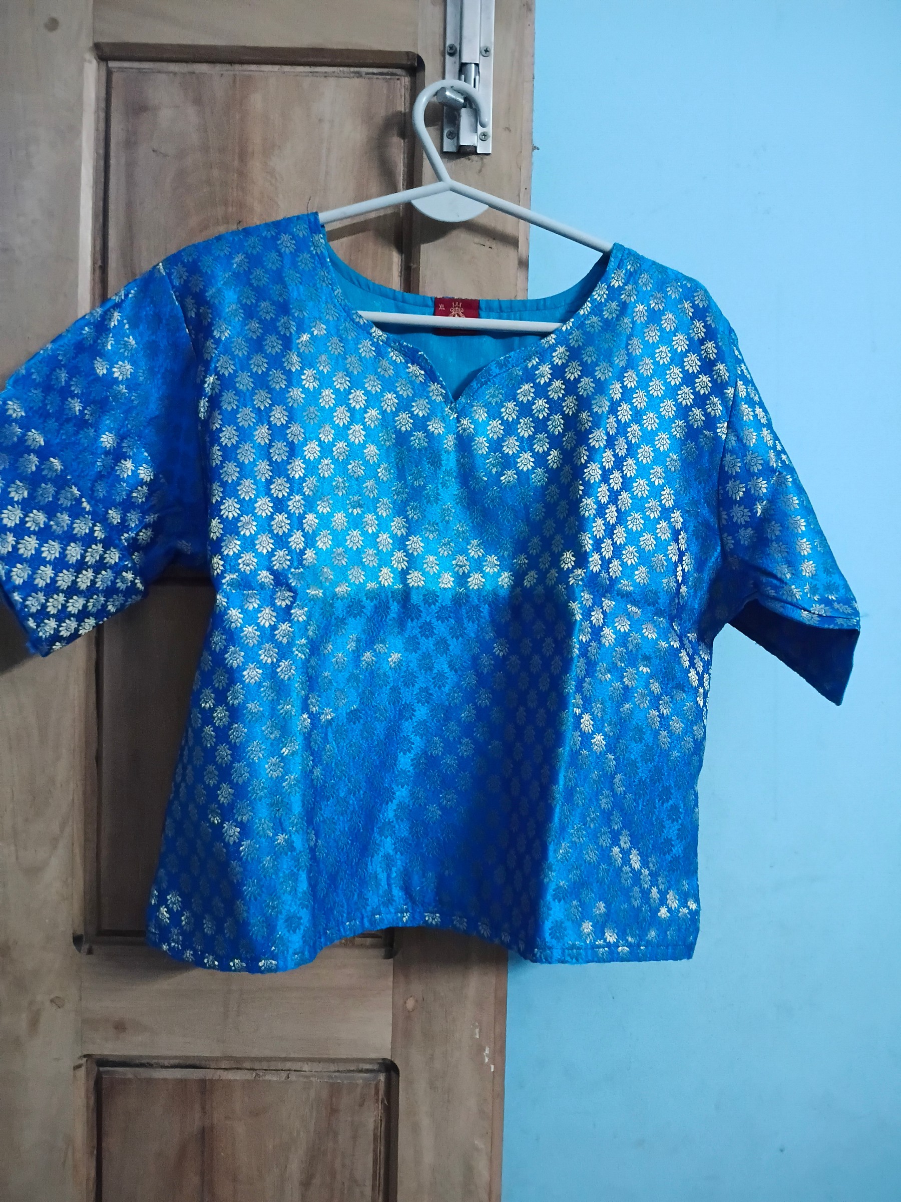 Blue top and skirt 💙 — pre-loved Indian Festival & Wedding Wear on Slayyitt