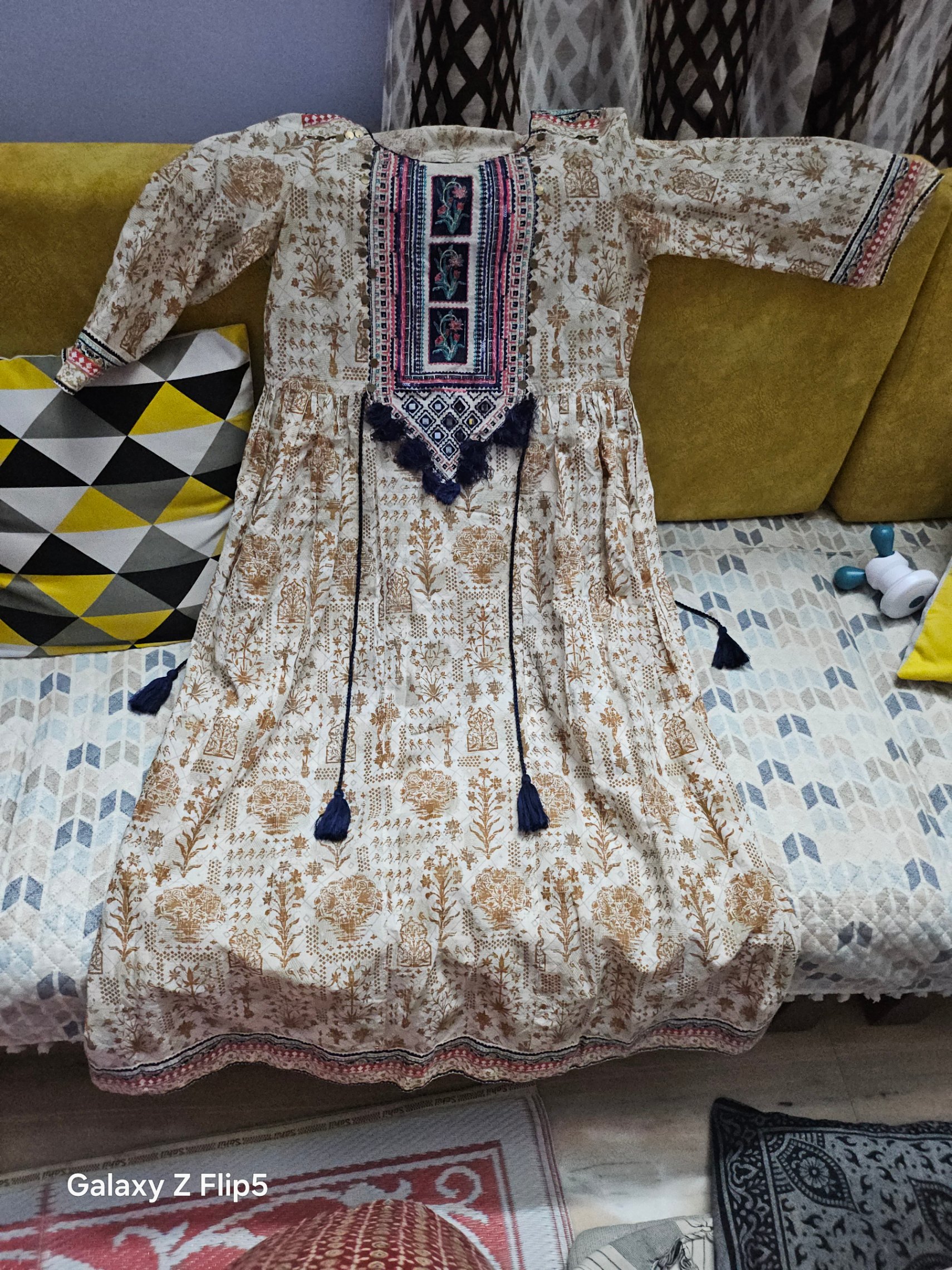 Aurelia Kurta S — pre-loved Ethnic Wear on Slayyitt