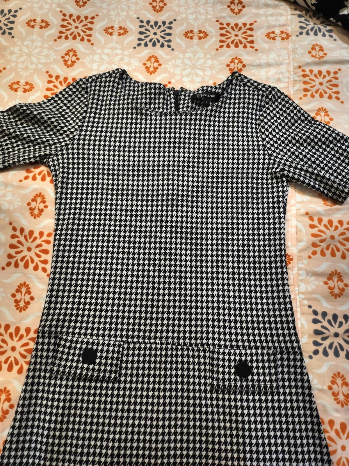 Annabelle black and white Houndstooth | dress | Classic elegant style — pre-loved Dresses & One-Pieces on Slayyitt