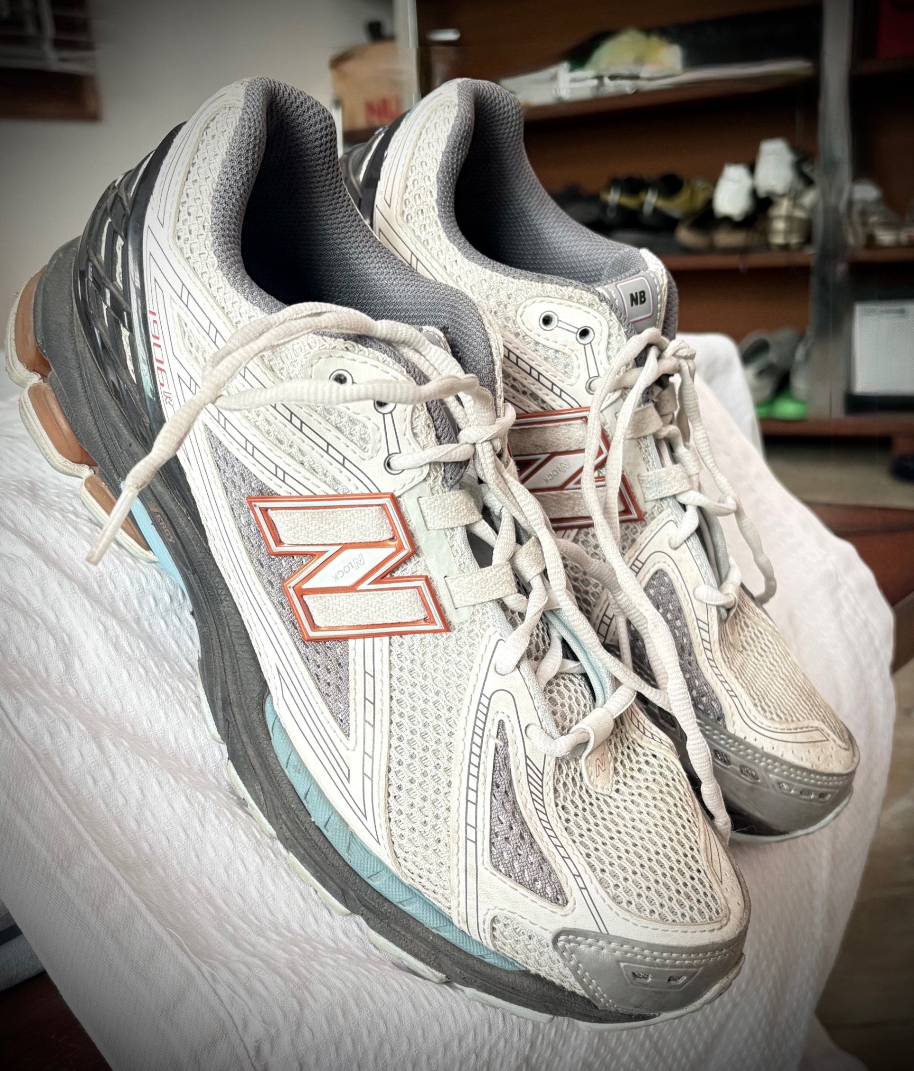 New Balance 1906 R UK 9.5 — pre-loved Footwear on Slayyitt