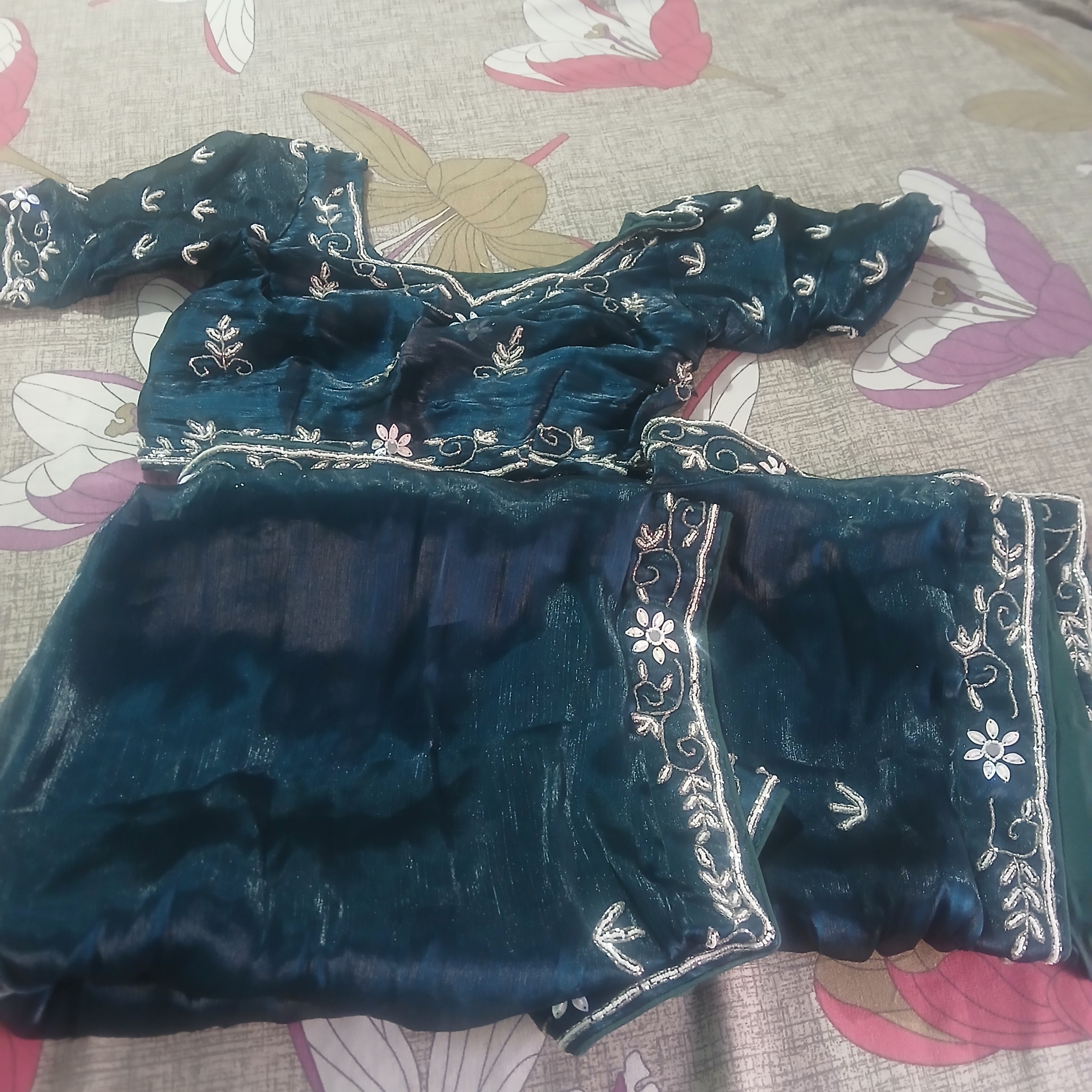 Teal blue lehanga — pre-loved Ethnic Wear on Slayyitt