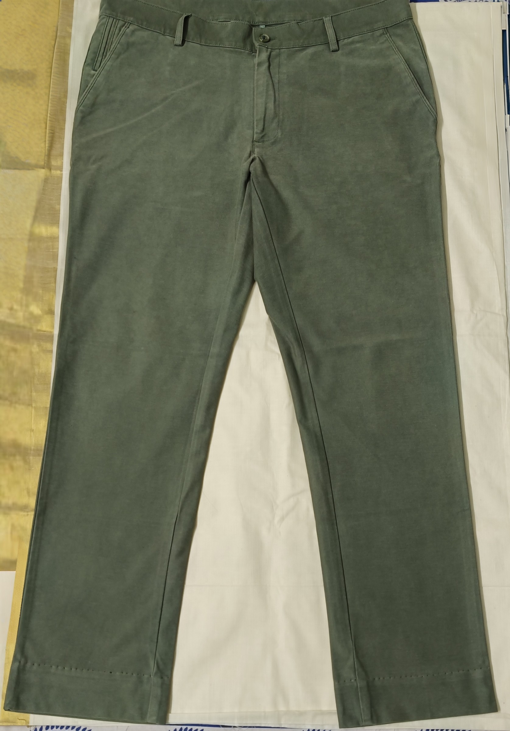 BLACKBERRYS CASUALE TROUSERS — pre-loved Bottoms on Slayyitt