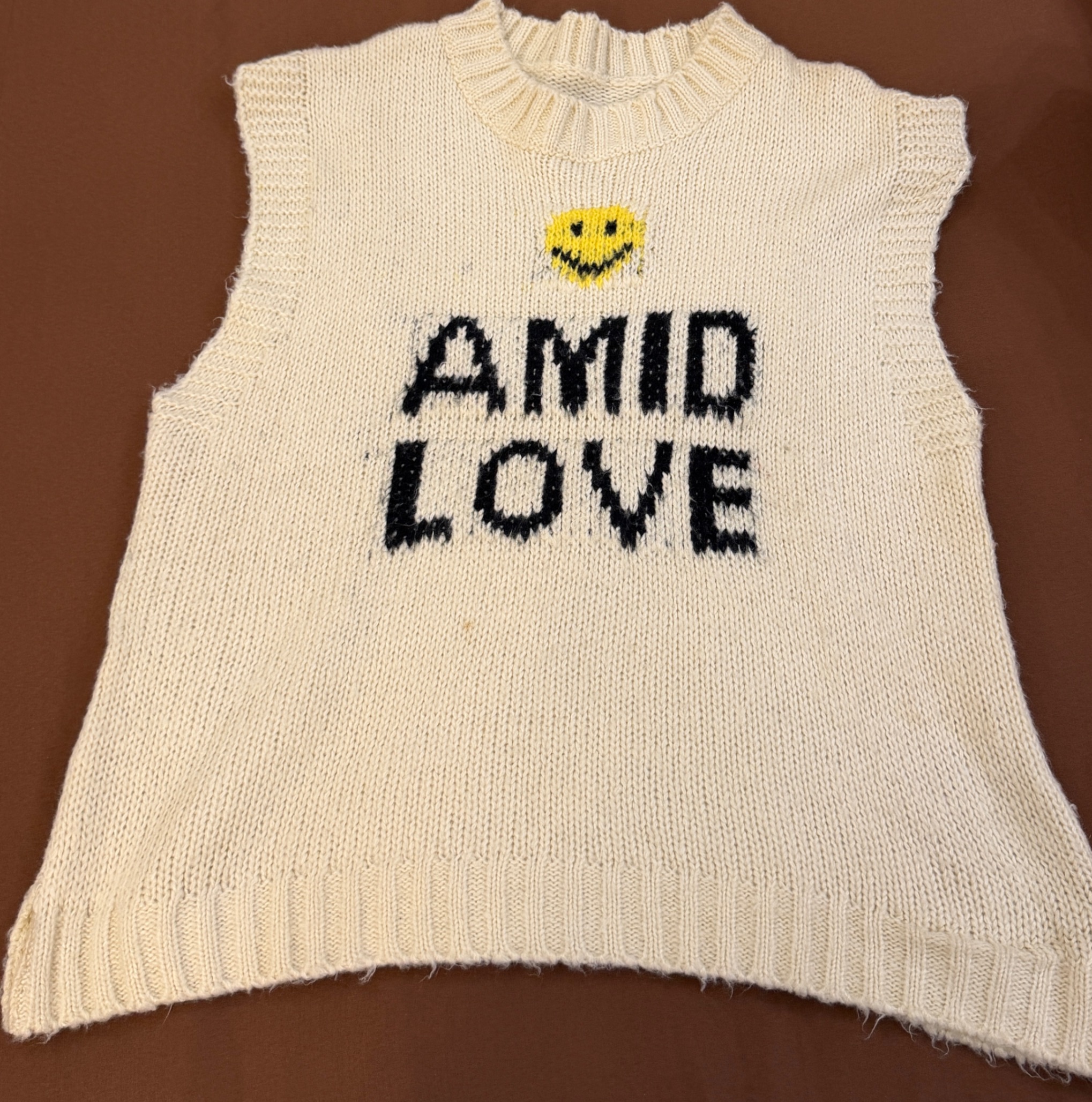 Vintage cute coverup — pre-loved Outerwear on Slayyitt