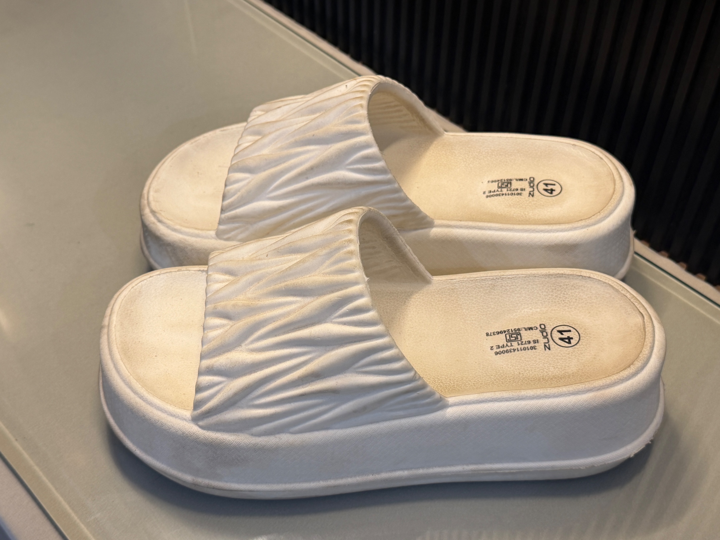 White platform slides — pre-loved Footwear on Slayyitt
