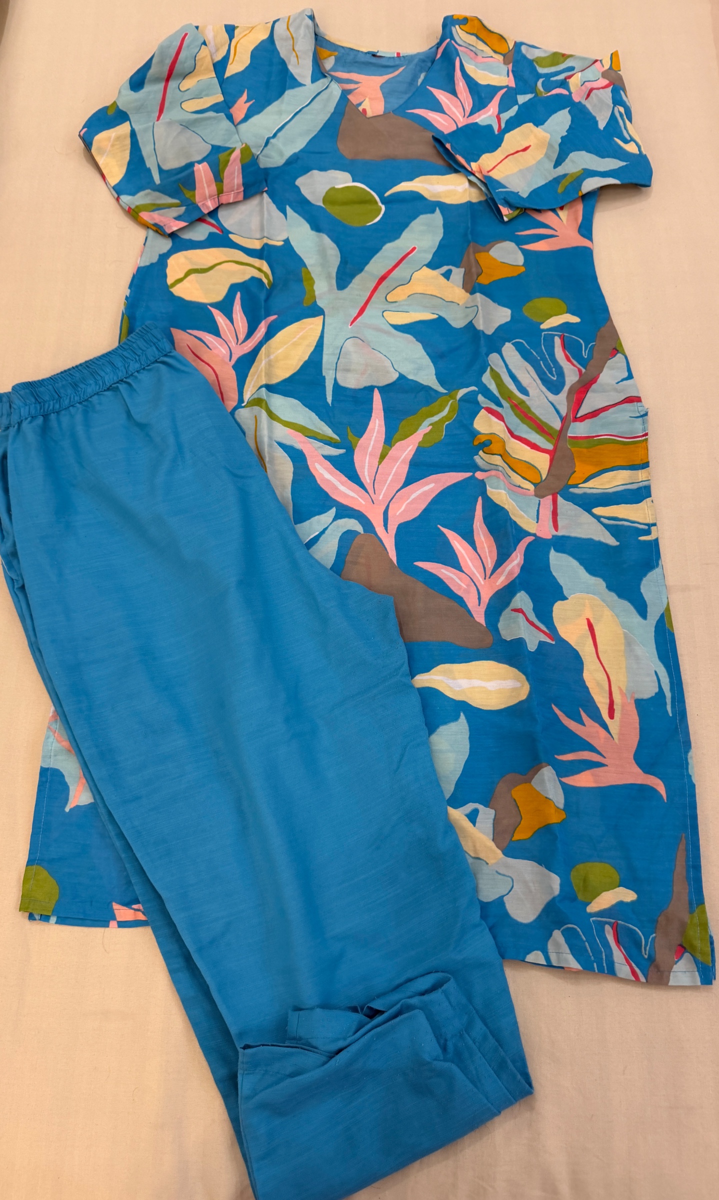 Kurta set — pre-loved Ethnic Wear on Slayyitt
