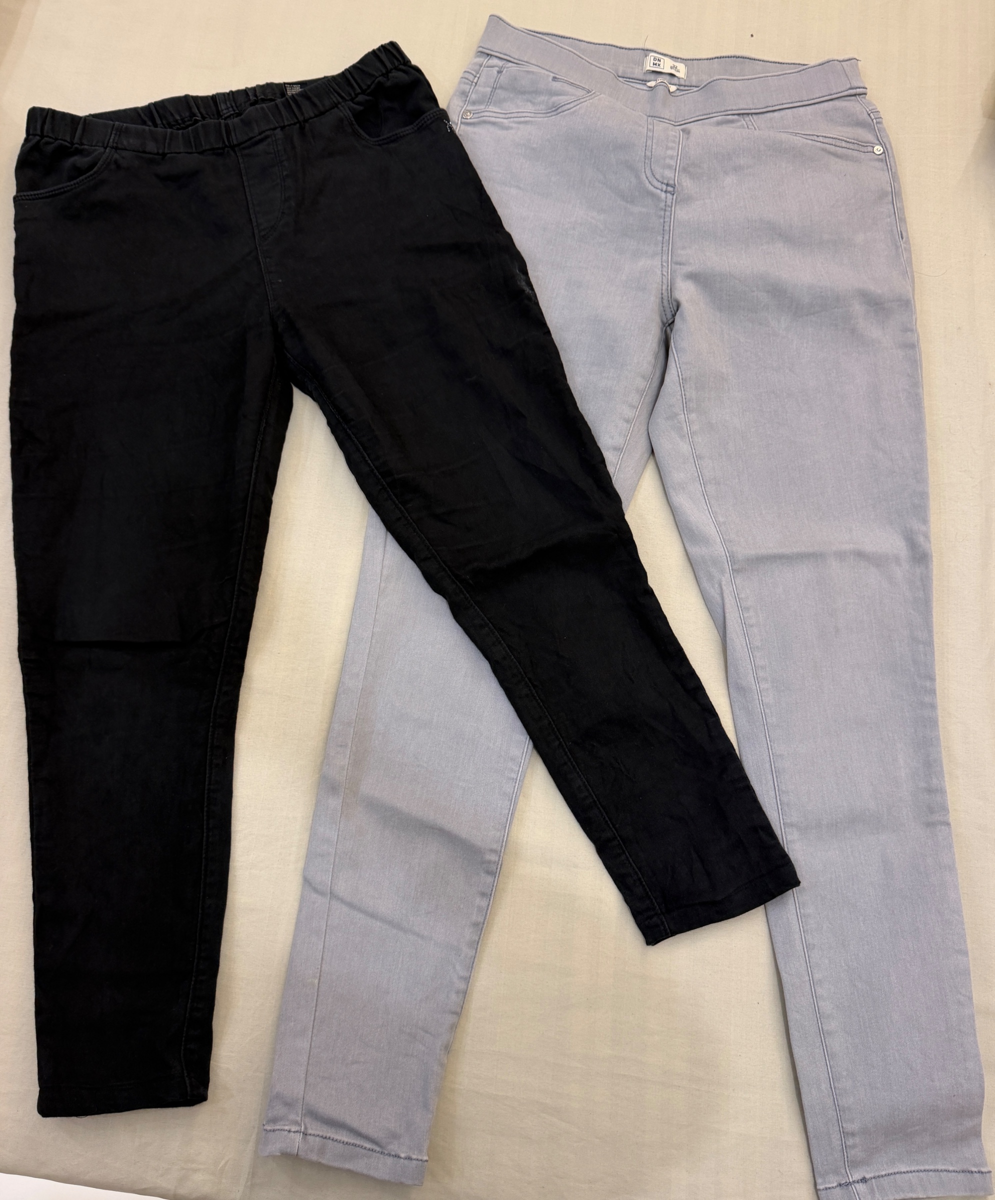Combo of 2 jeans — pre-loved Bottoms on Slayyitt