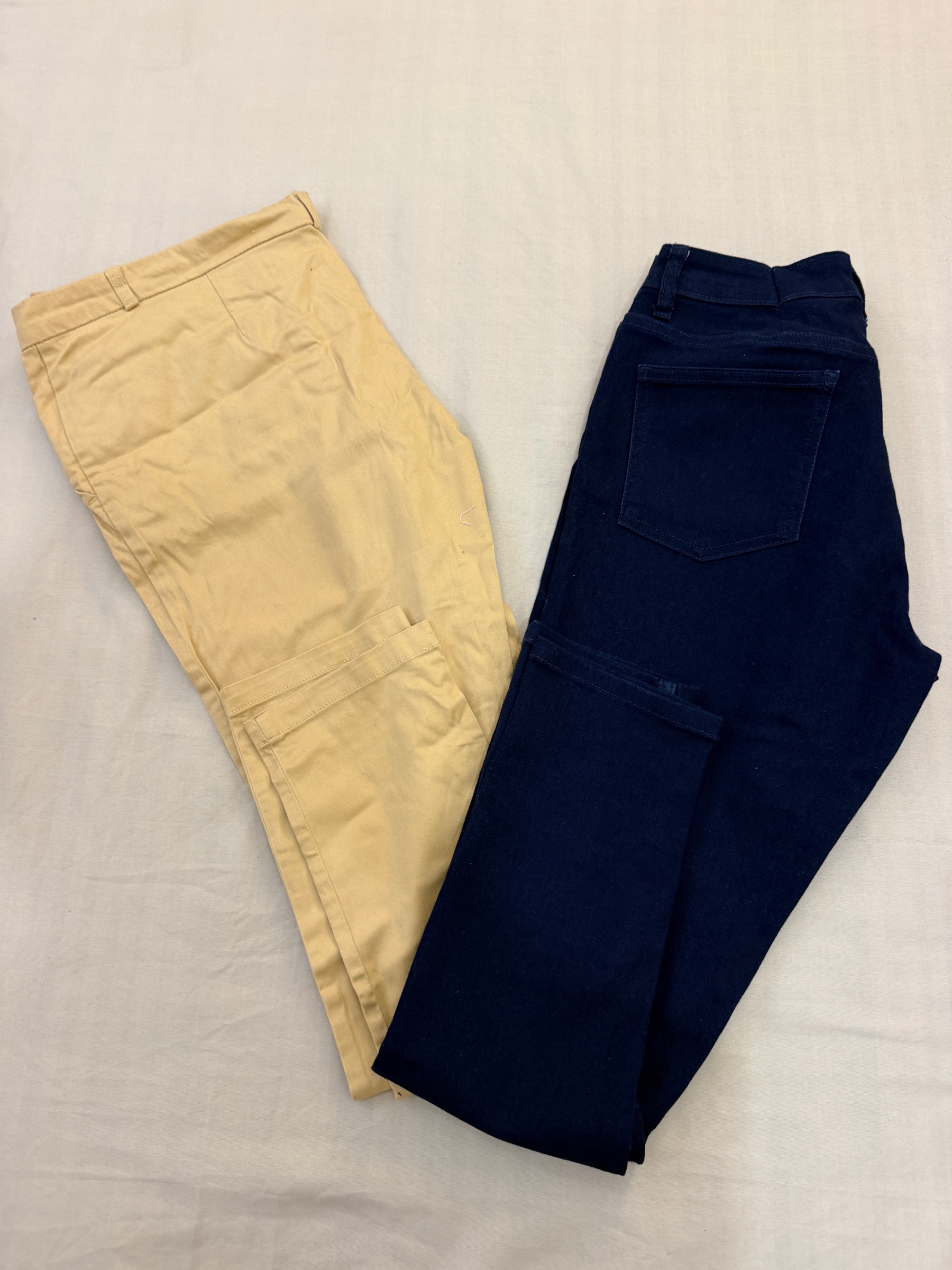 Combo of 2 jeans — pre-loved Bottoms on Slayyitt