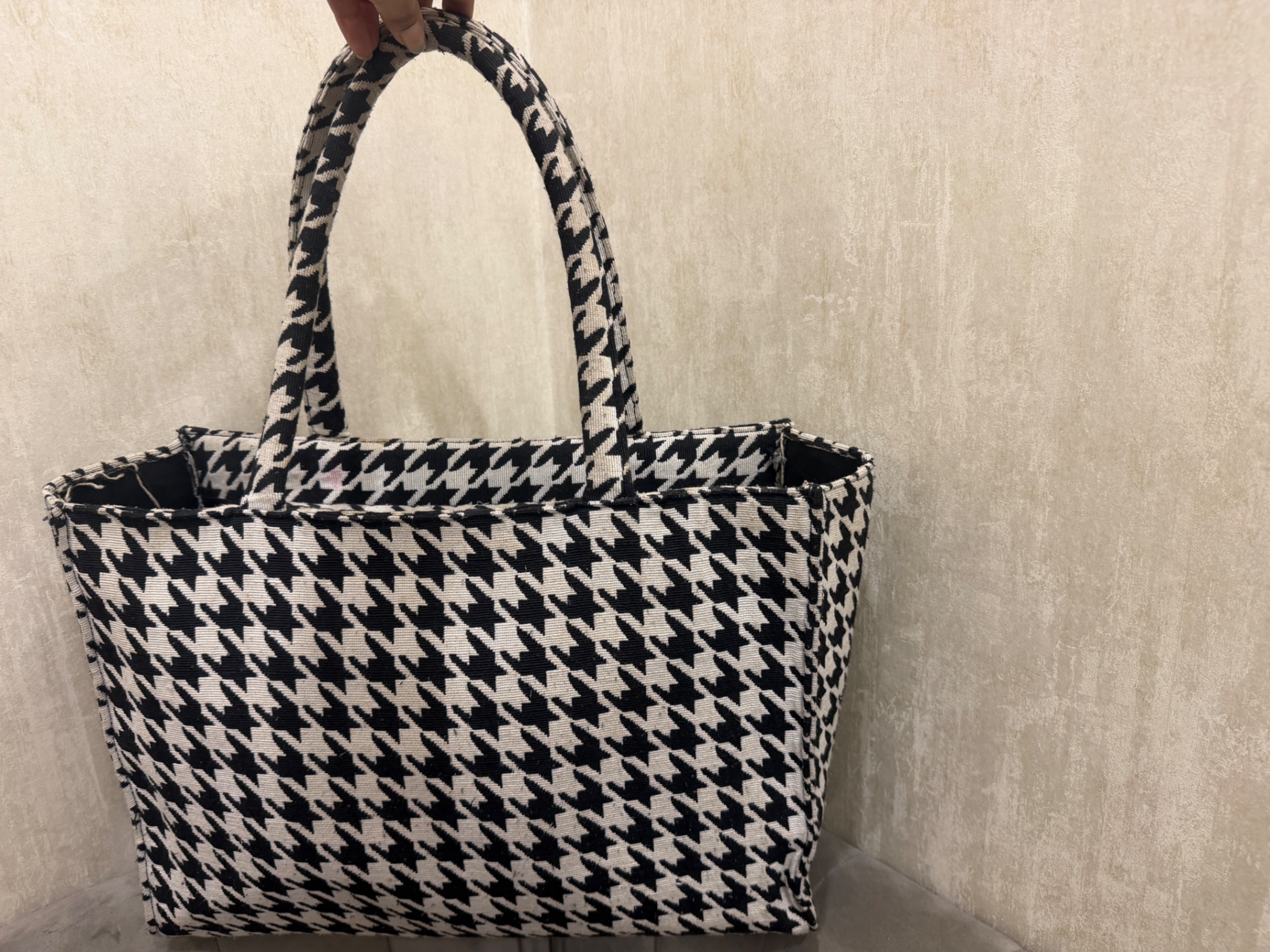 Tote bag — pre-loved Accessories on Slayyitt
