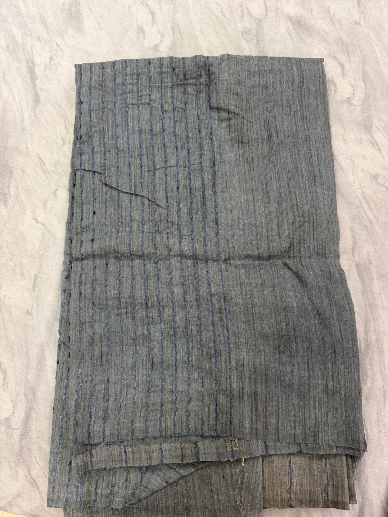 Grey saree — pre-loved Ethnic Wear on Slayyitt