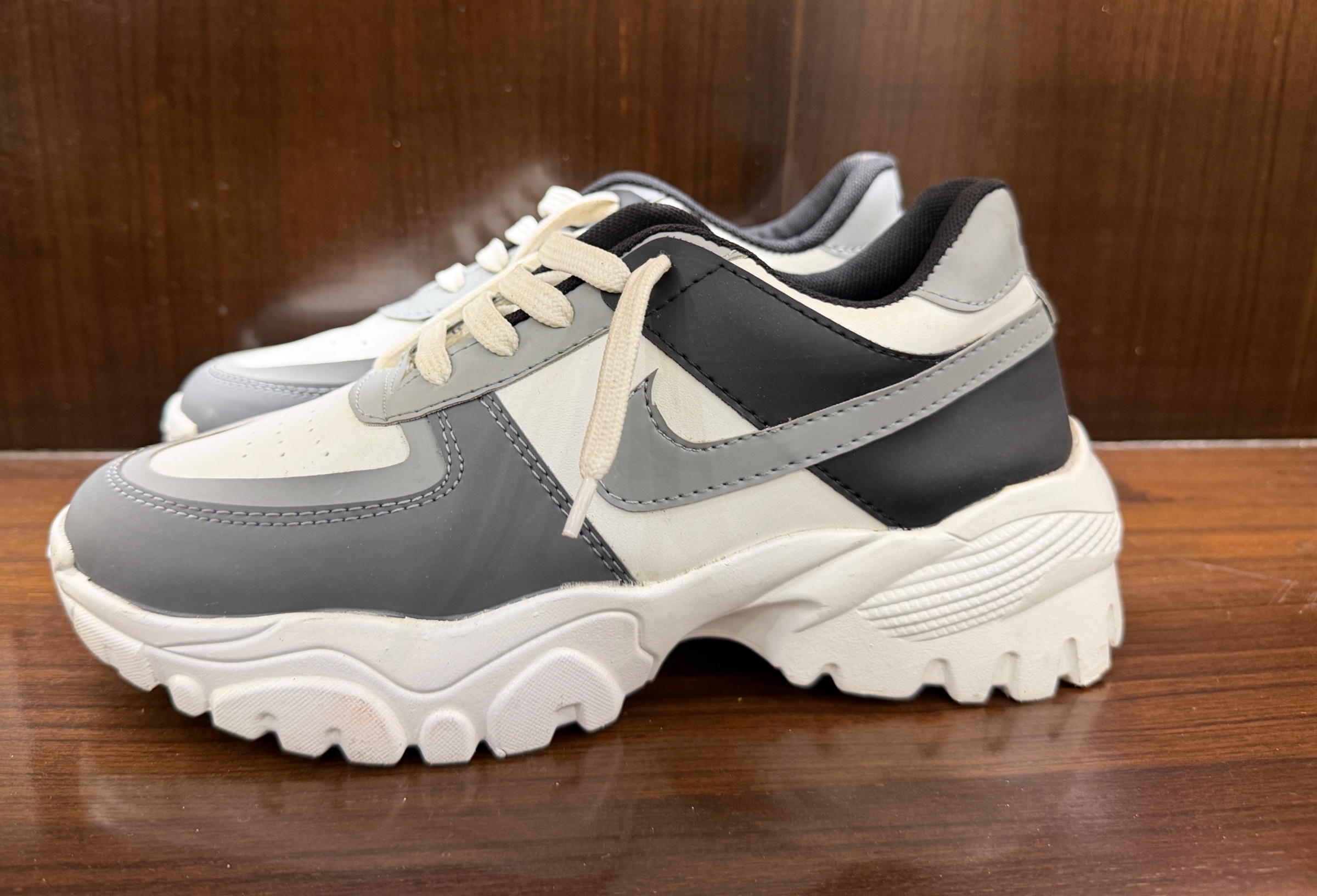 Shoes — pre-loved Footwear on Slayyitt