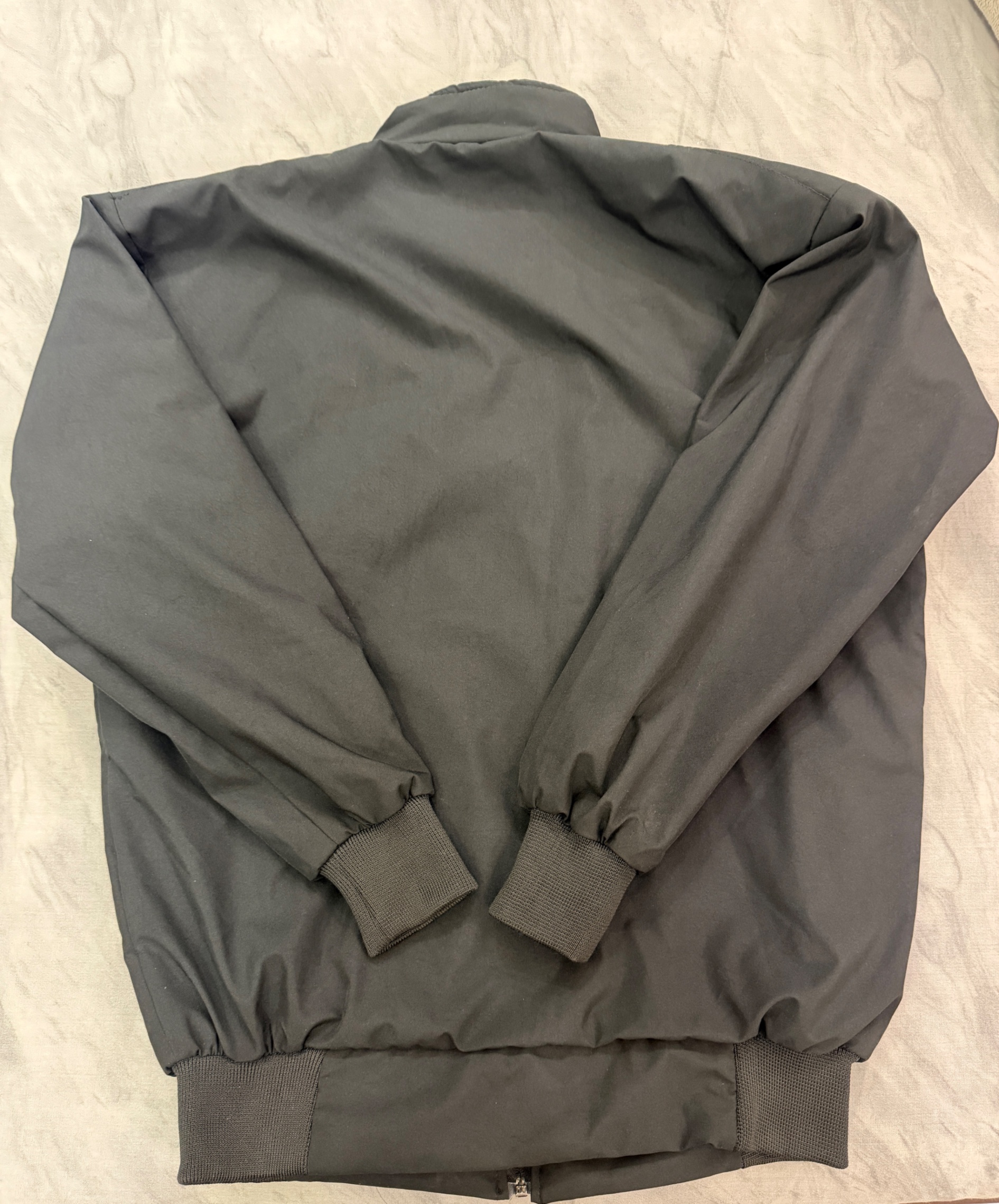 Black jacket — pre-loved Outerwear on Slayyitt
