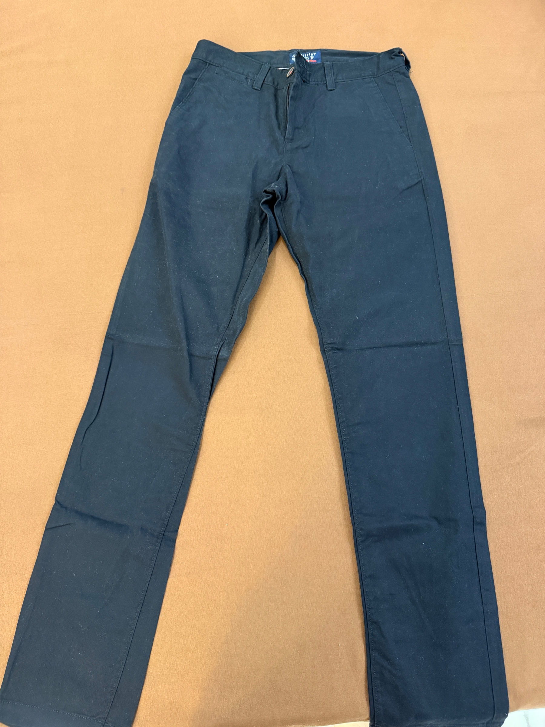 Black trousers — pre-loved Bottoms on Slayyitt