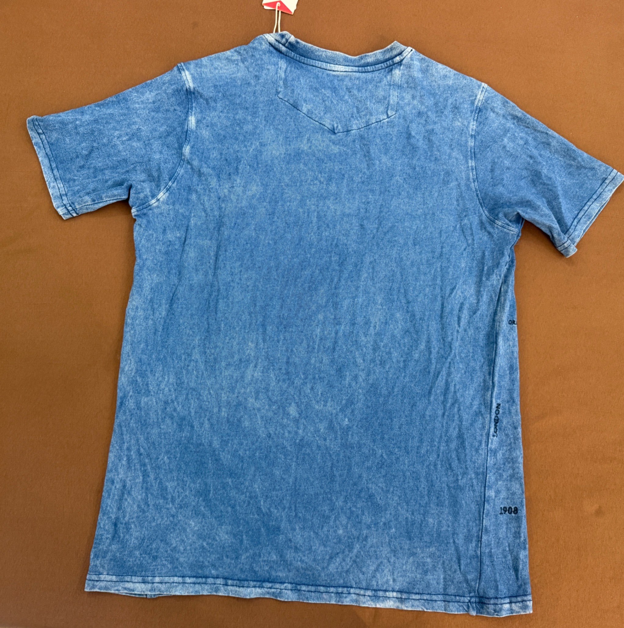 Men’s Tshirt — pre-loved Tops on Slayyitt
