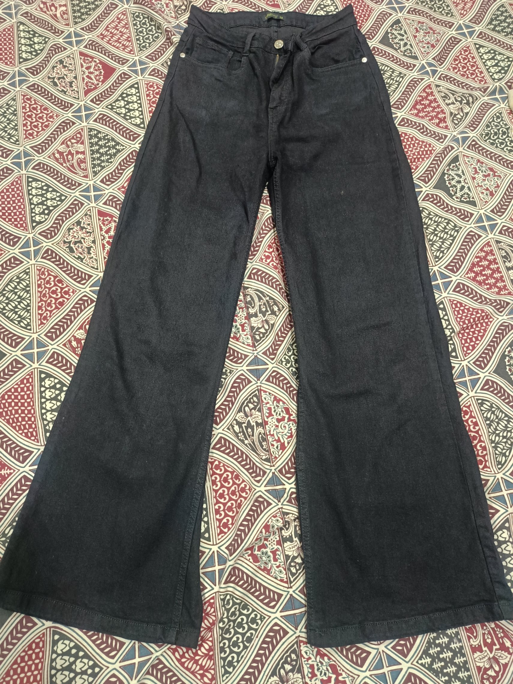 Black Denim Jeans — pre-loved Bottoms on Slayyitt