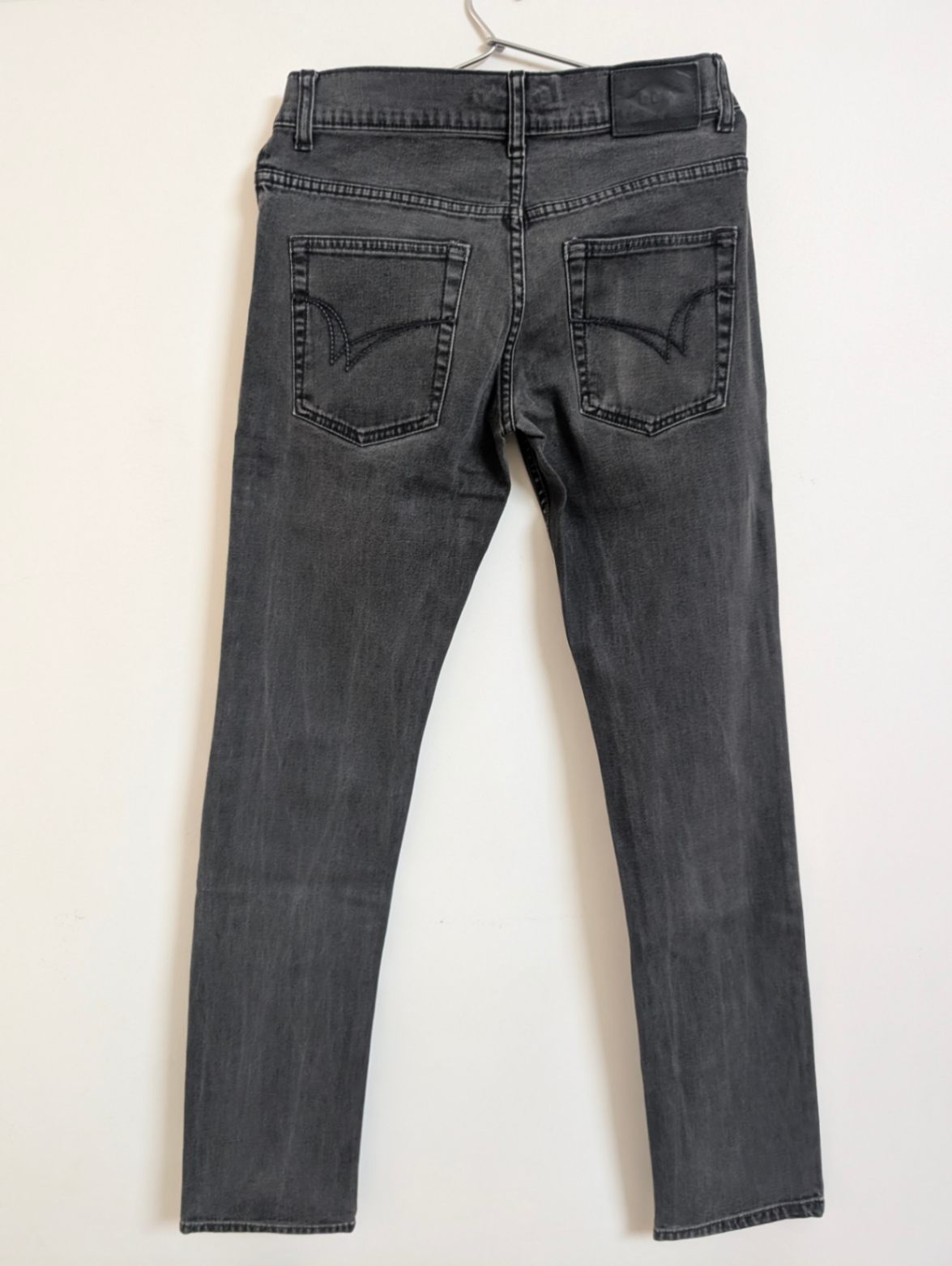 Black denim jeans — pre-loved Bottoms on Slayyitt