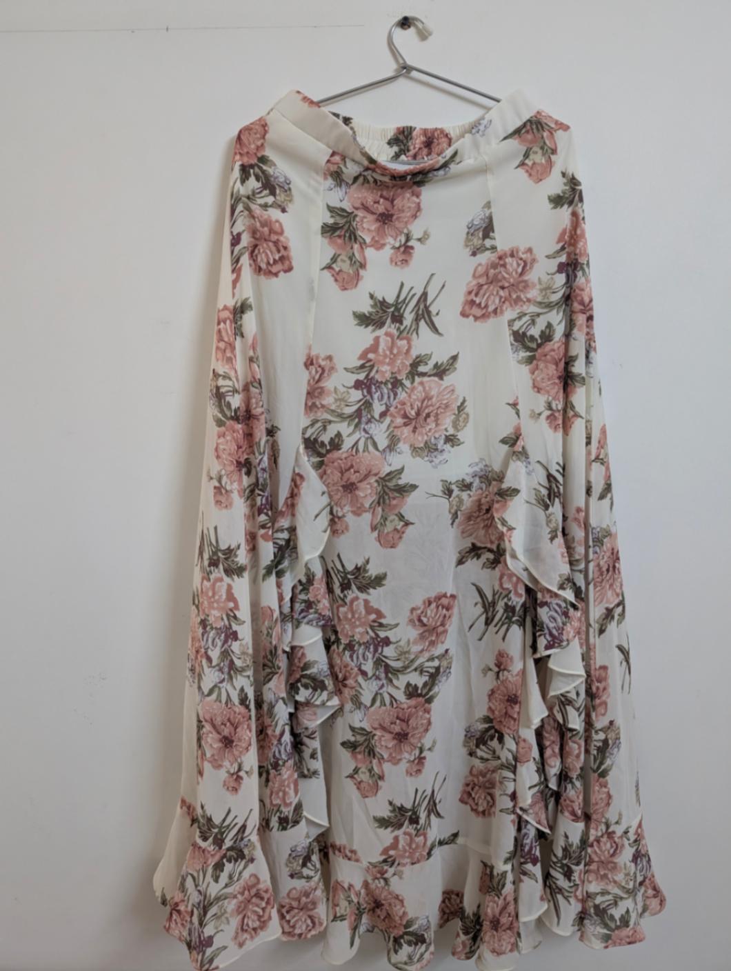 Floral Printed 2-Piece Co-ord Set — pre-loved Tops on Slayyitt