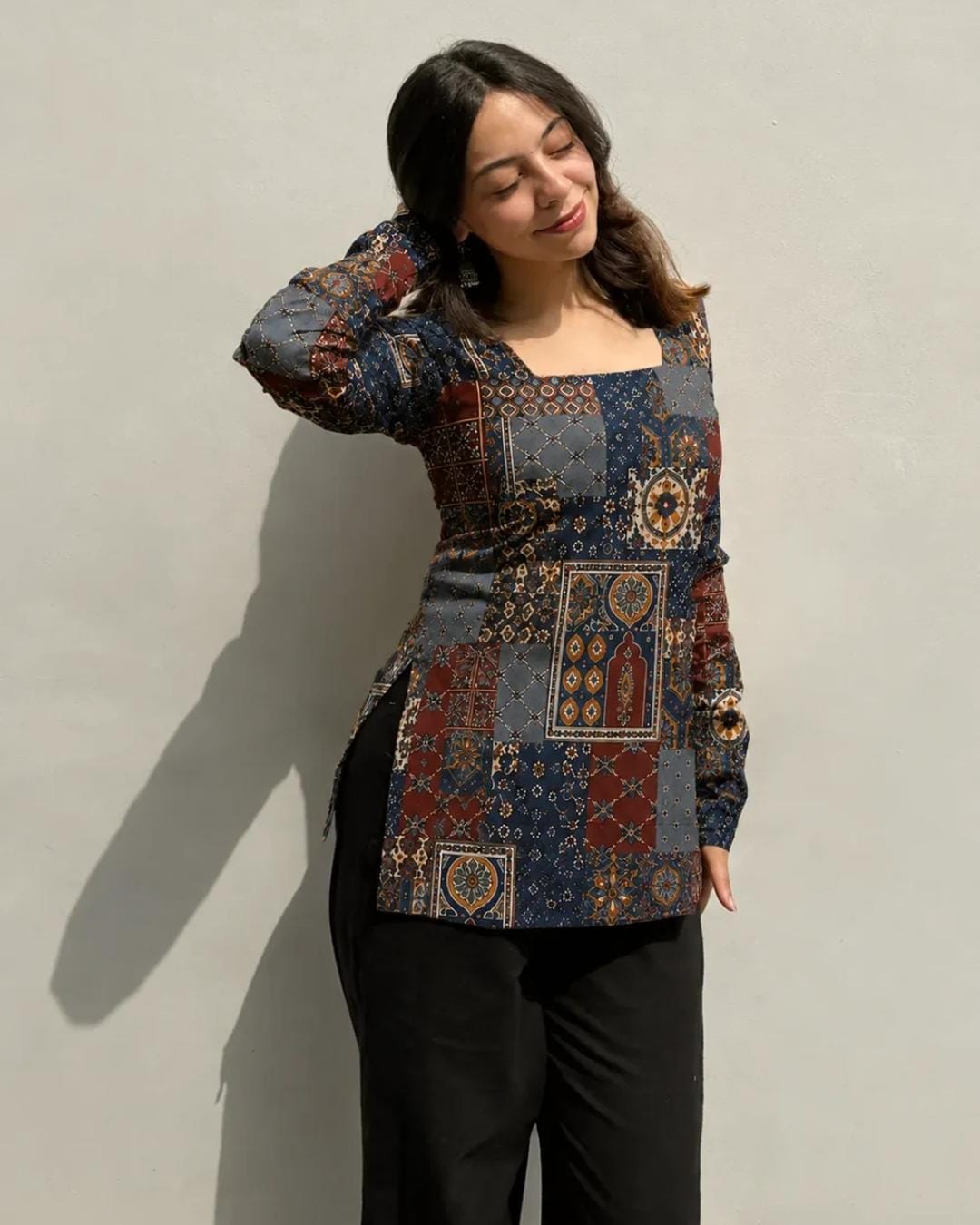 Amayra Square Neck Kurti — pre-loved Ethnic Wear on Slayyitt