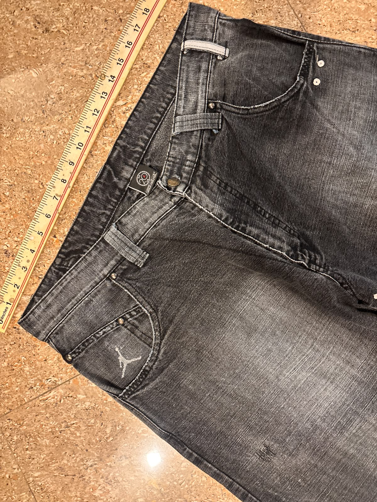 Nike Jordan pant — pre-loved Bottoms on Slayyitt