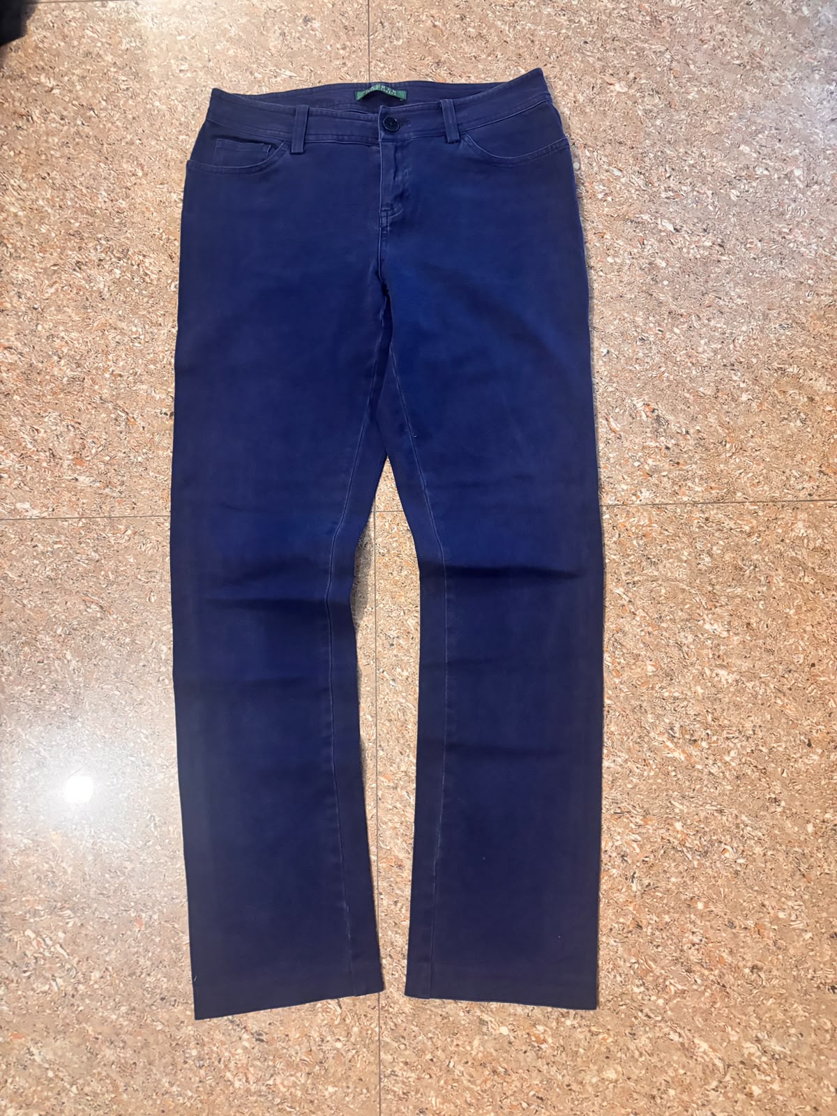 Ralph Lauren chinos pant — pre-loved Bottoms on Slayyitt