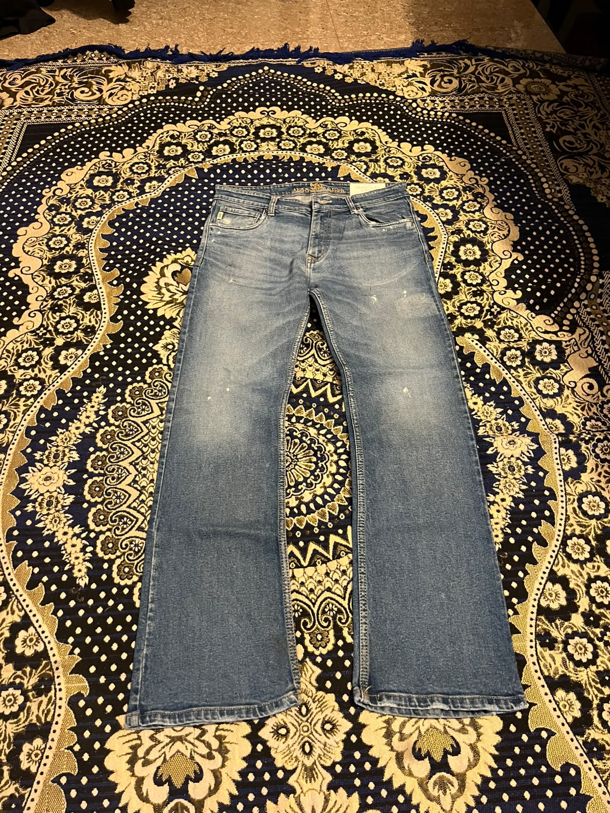 abercrombie fitch Boot cut — pre-loved Bottoms on Slayyitt