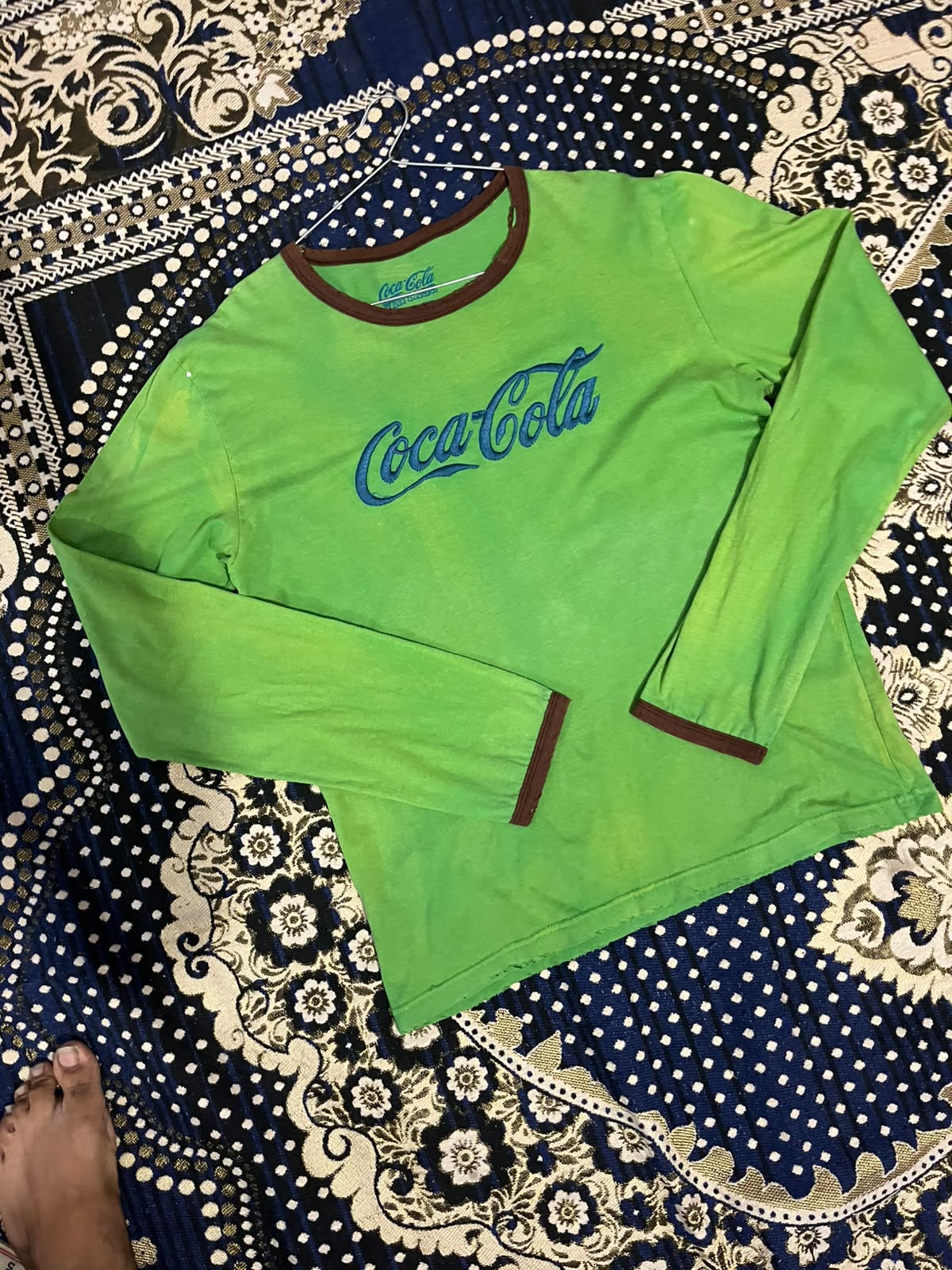 Coca-Cola official t-shirt vintage — pre-loved Tops on Slayyitt