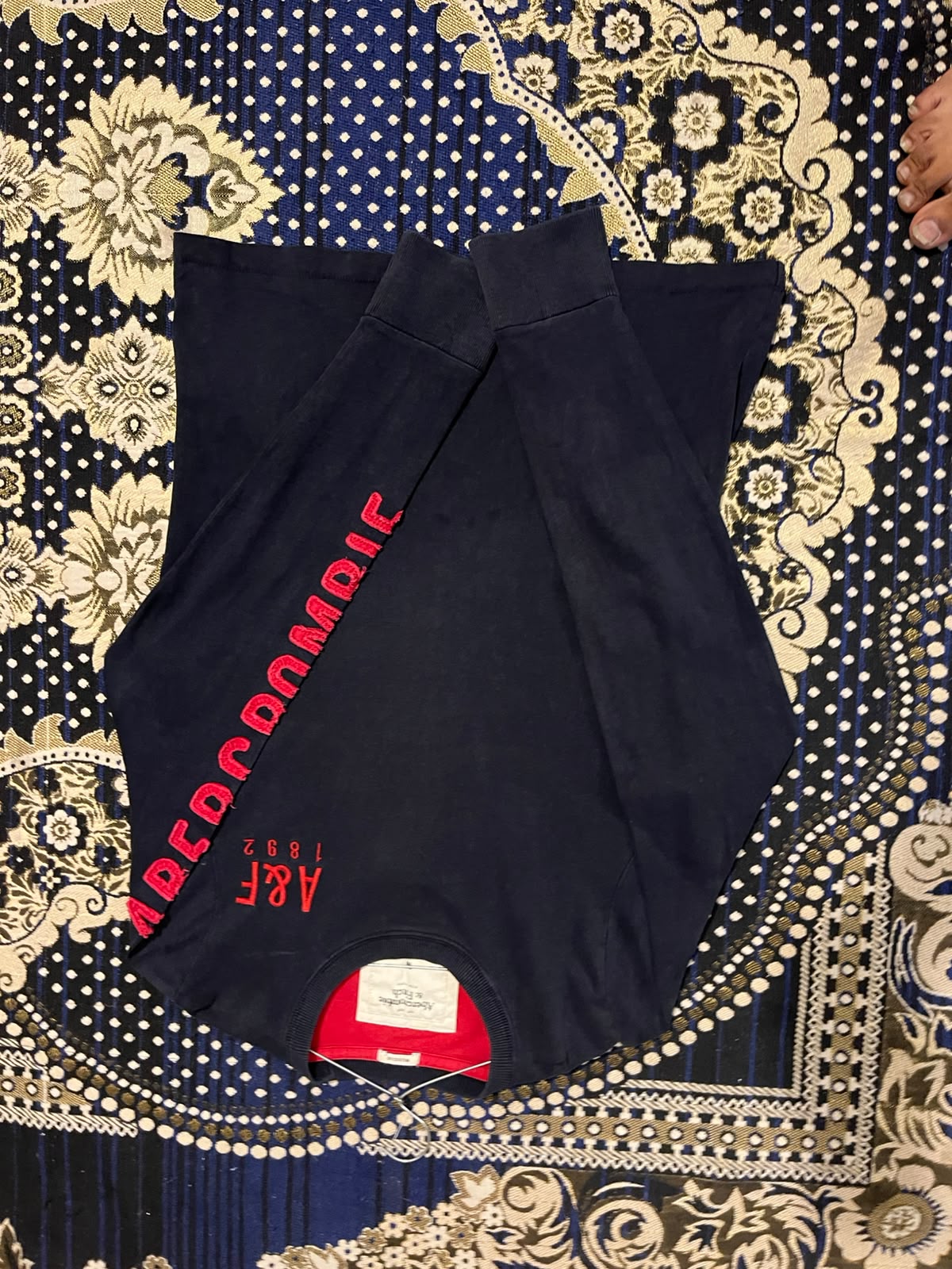 Amber crombie fich — pre-loved Tops on Slayyitt