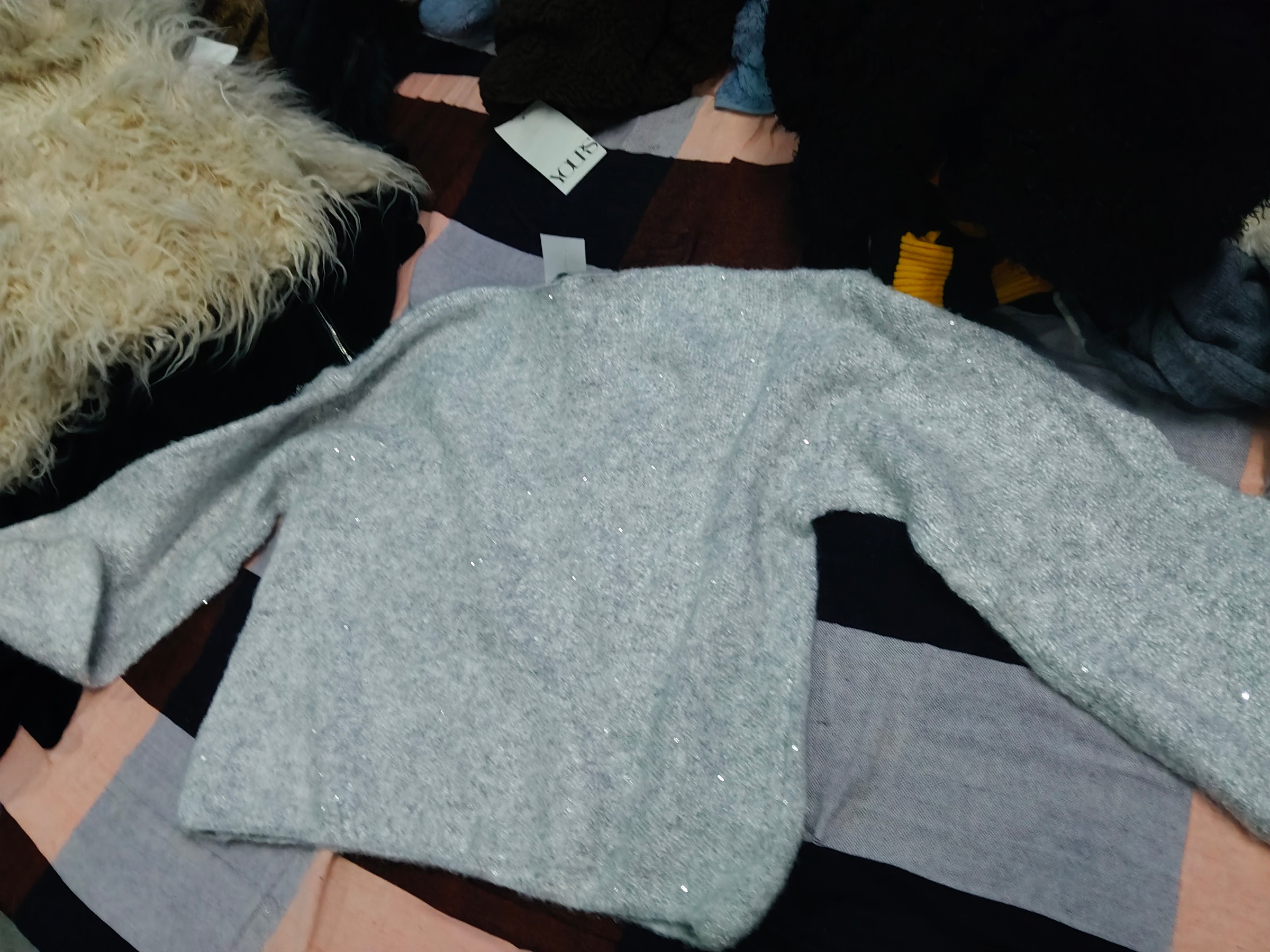 Shimmer Knitwear / Fuzzy Sequin Pullover — pre-loved Seasonal Categories on Slayyitt