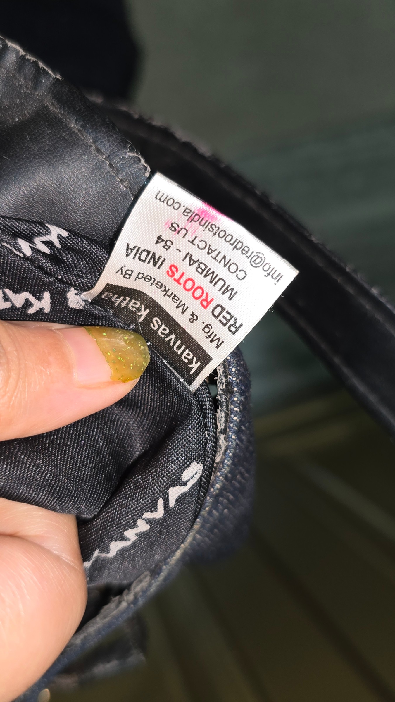 Vintage Denim Shoulder Bag — pre-loved Accessories on Slayyitt
