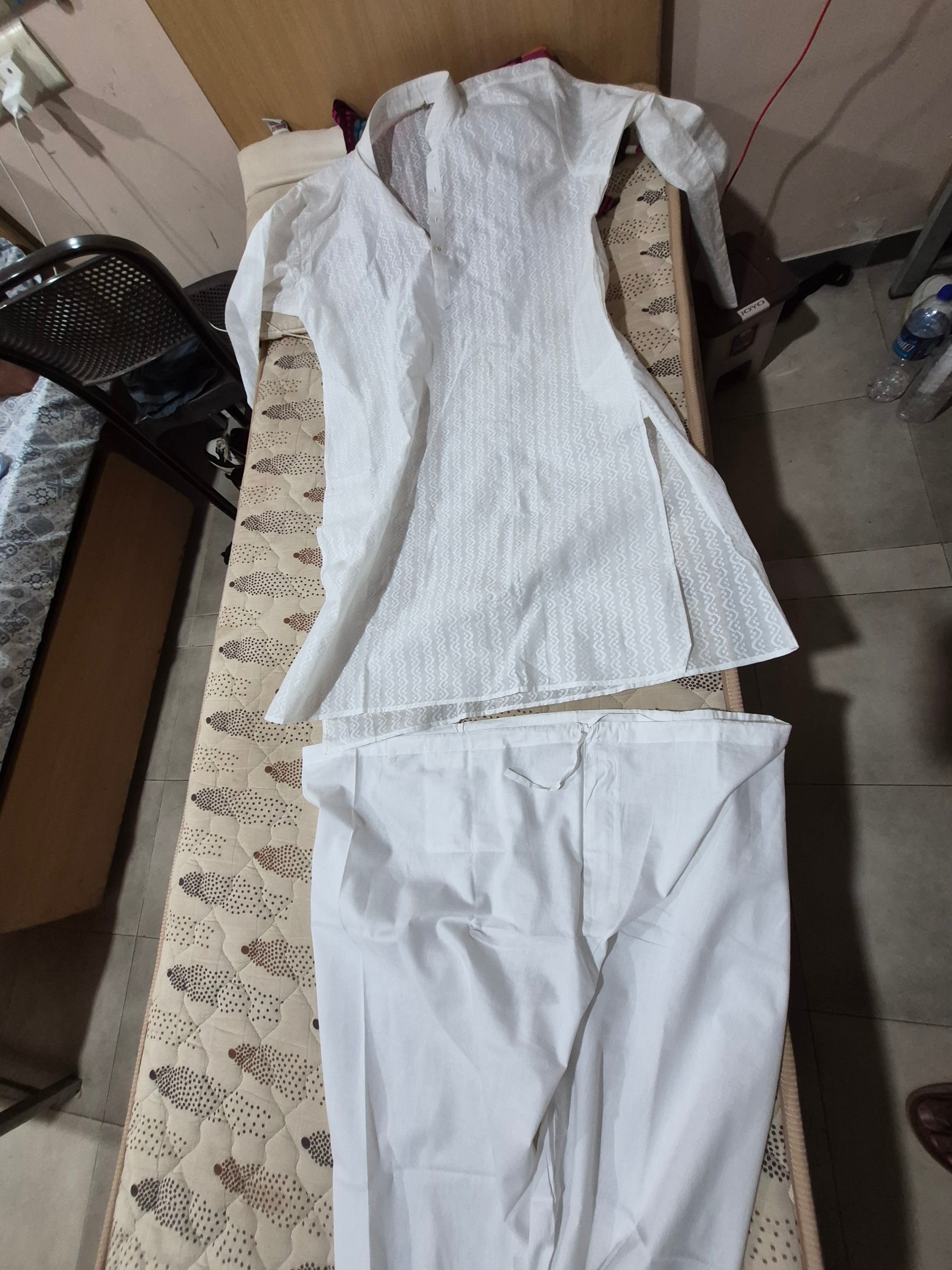 White elegant kurta & pyjama — pre-loved Indian Festival & Wedding Wear on Slayyitt