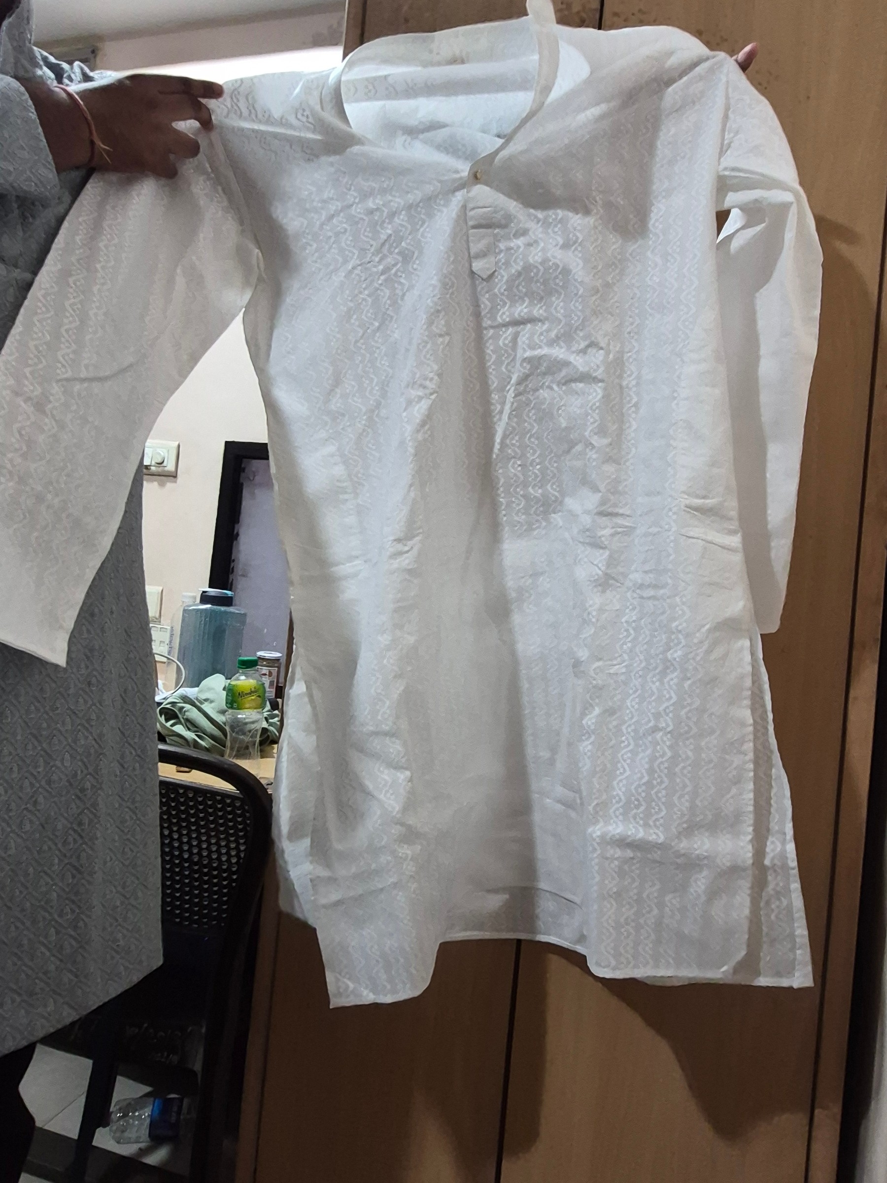 White elegant kurta & pyjama — pre-loved Indian Festival & Wedding Wear on Slayyitt
