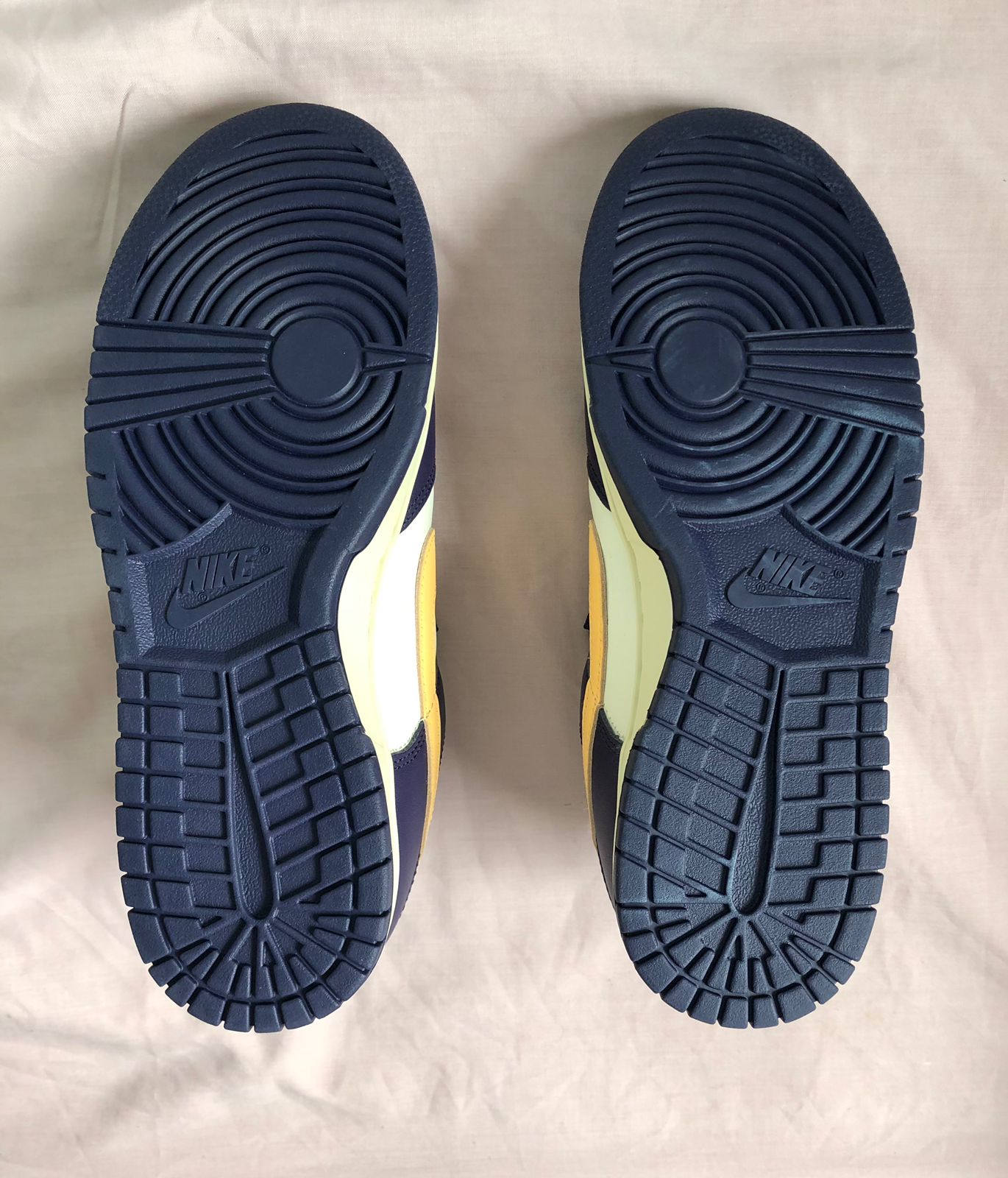 Nike Dunk Low Retro “From Nike To You” Midnight Navy – FV8106-181. — pre-loved Footwear on Slayyitt