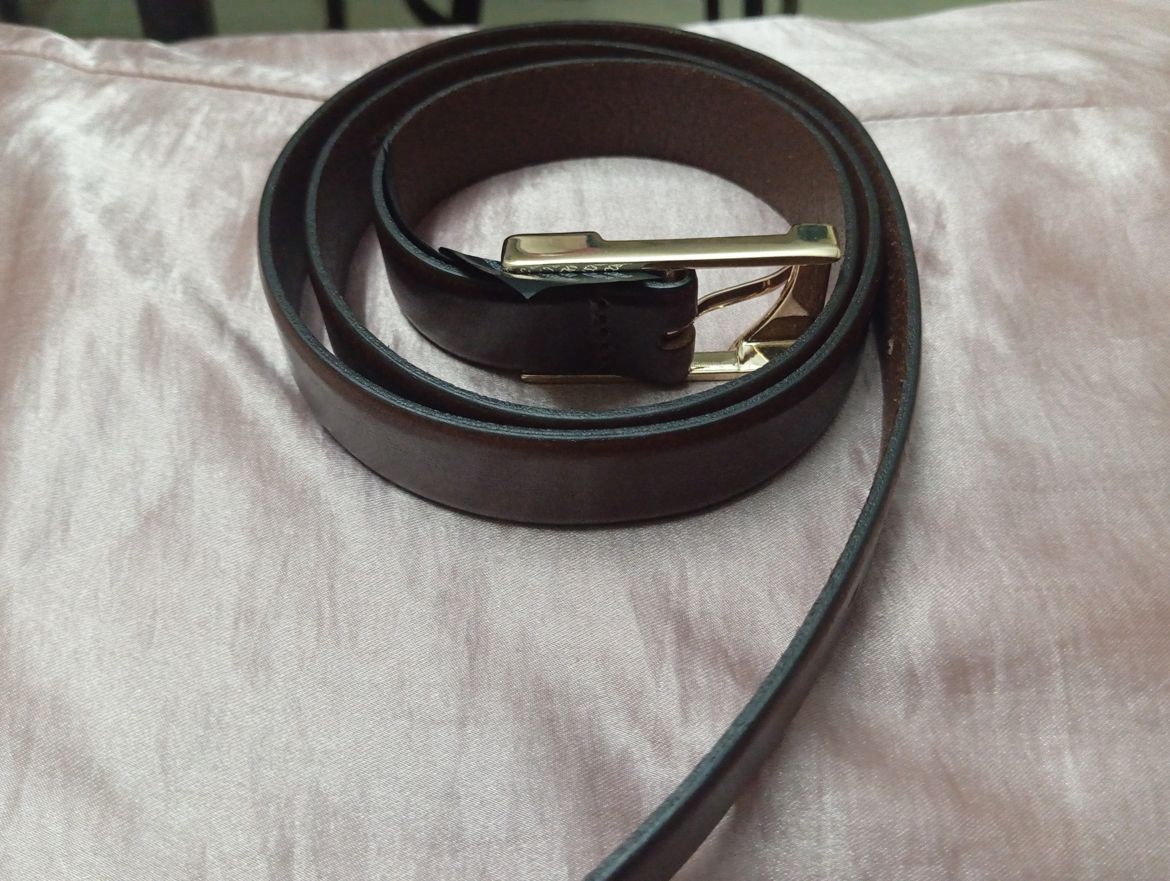 Women zara belt — pre-loved Accessories on Slayyitt