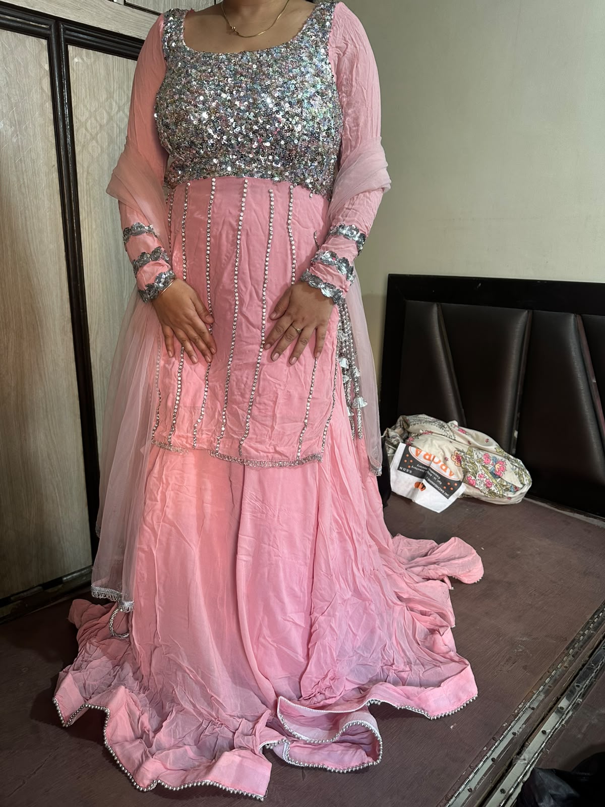 Soft Georgette pink stuff — pre-loved Ethnic Wear on Slayyitt