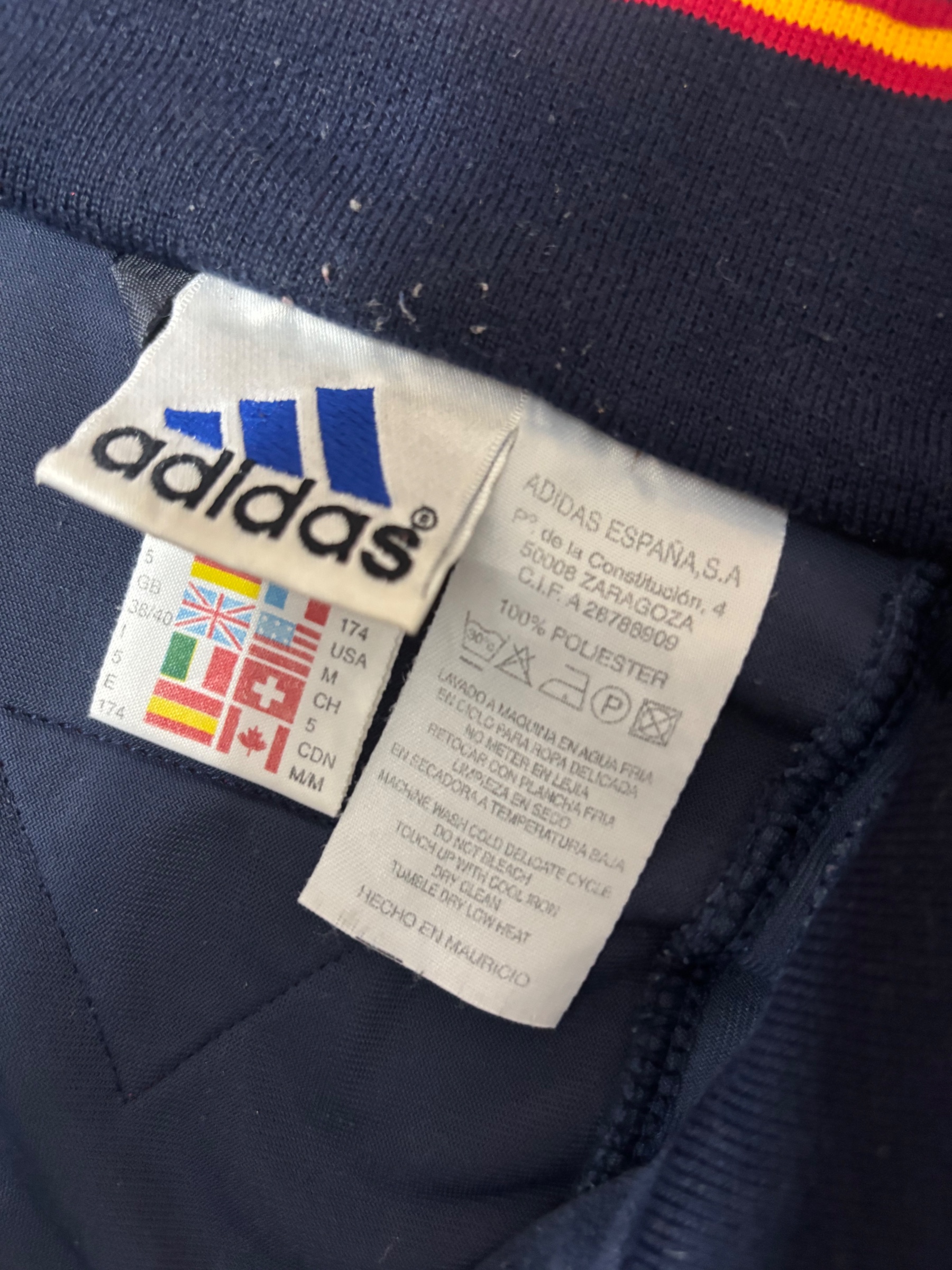 Vintage Adidas Spain National Team Track Jacket – 2000s 🇪🇸⚽️ — pre-loved Vintage & Thrift on Slayyitt
