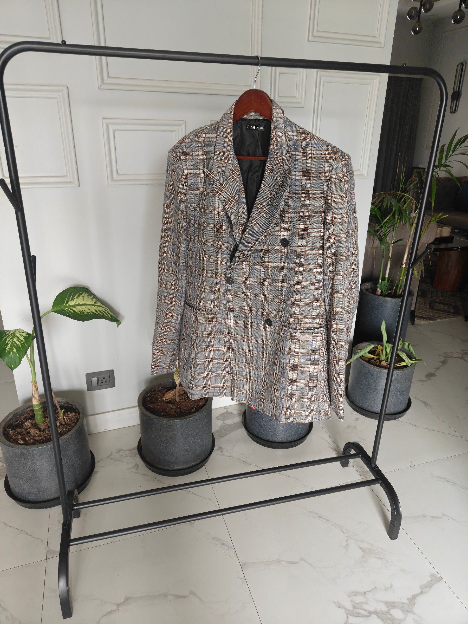 Designer Check Blazer – Premium Double-Breasted — pre-loved Outerwear on Slayyitt