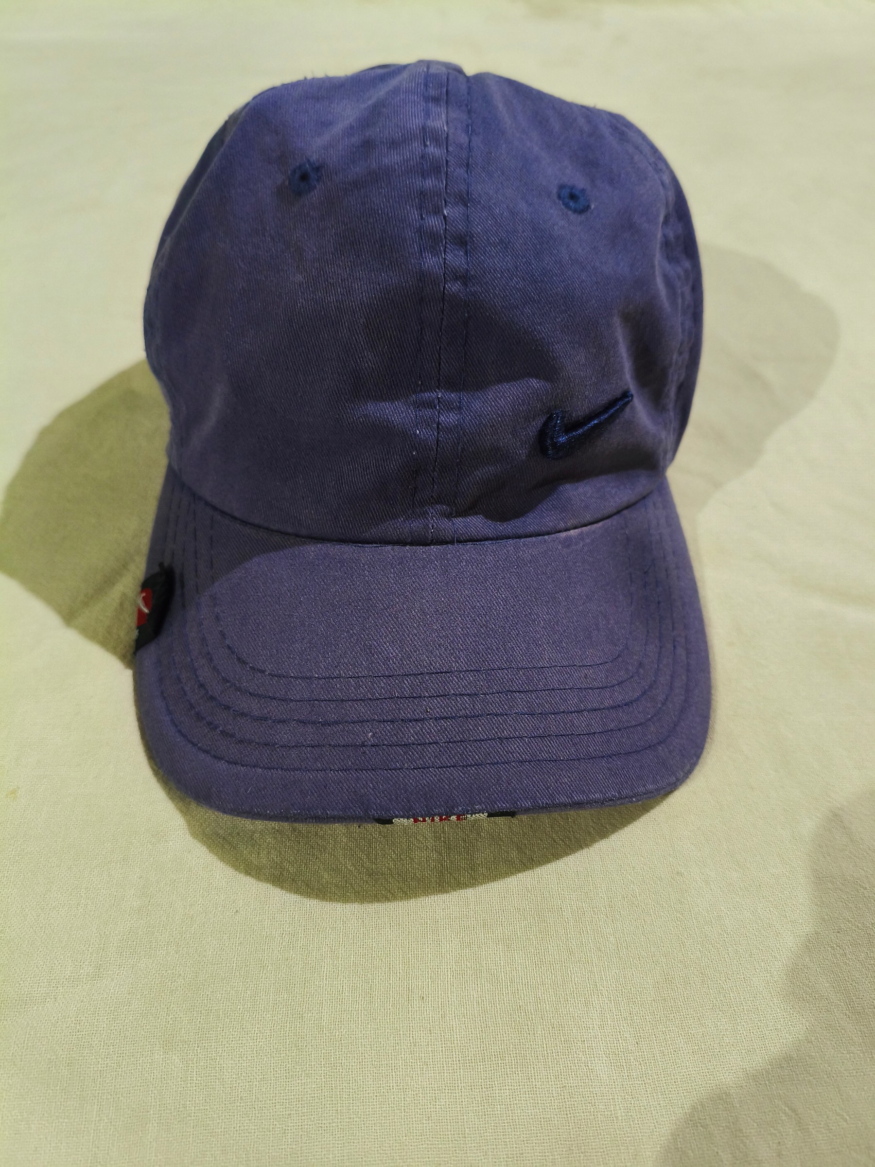 vintage Nike "Hook It Up" interchangeable logo strapback dad hat. — pre-loved Accessories on Slayyitt