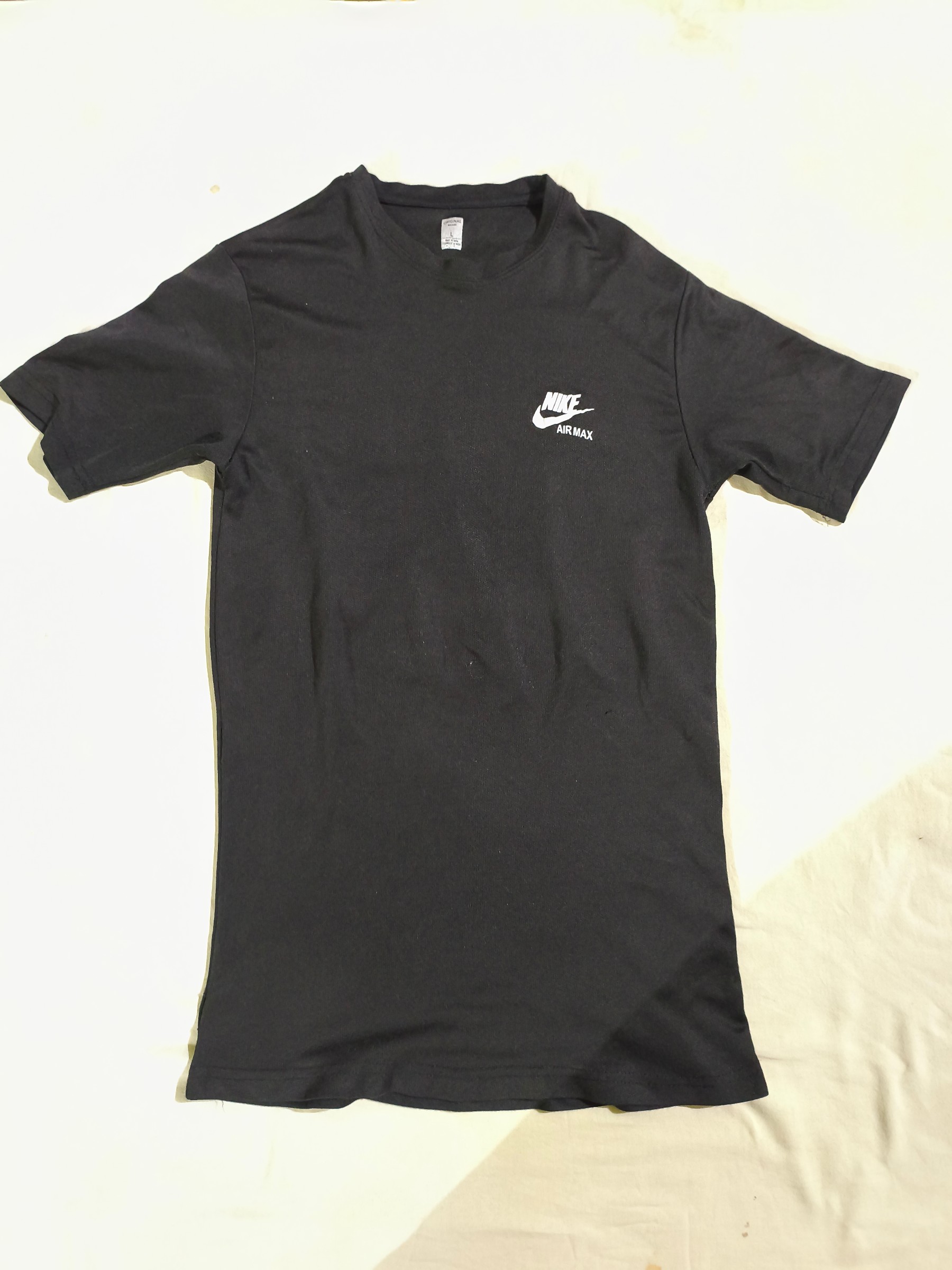 Nike Sportswear Air Max Men's T-Shirt. — pre-loved Tops on Slayyitt