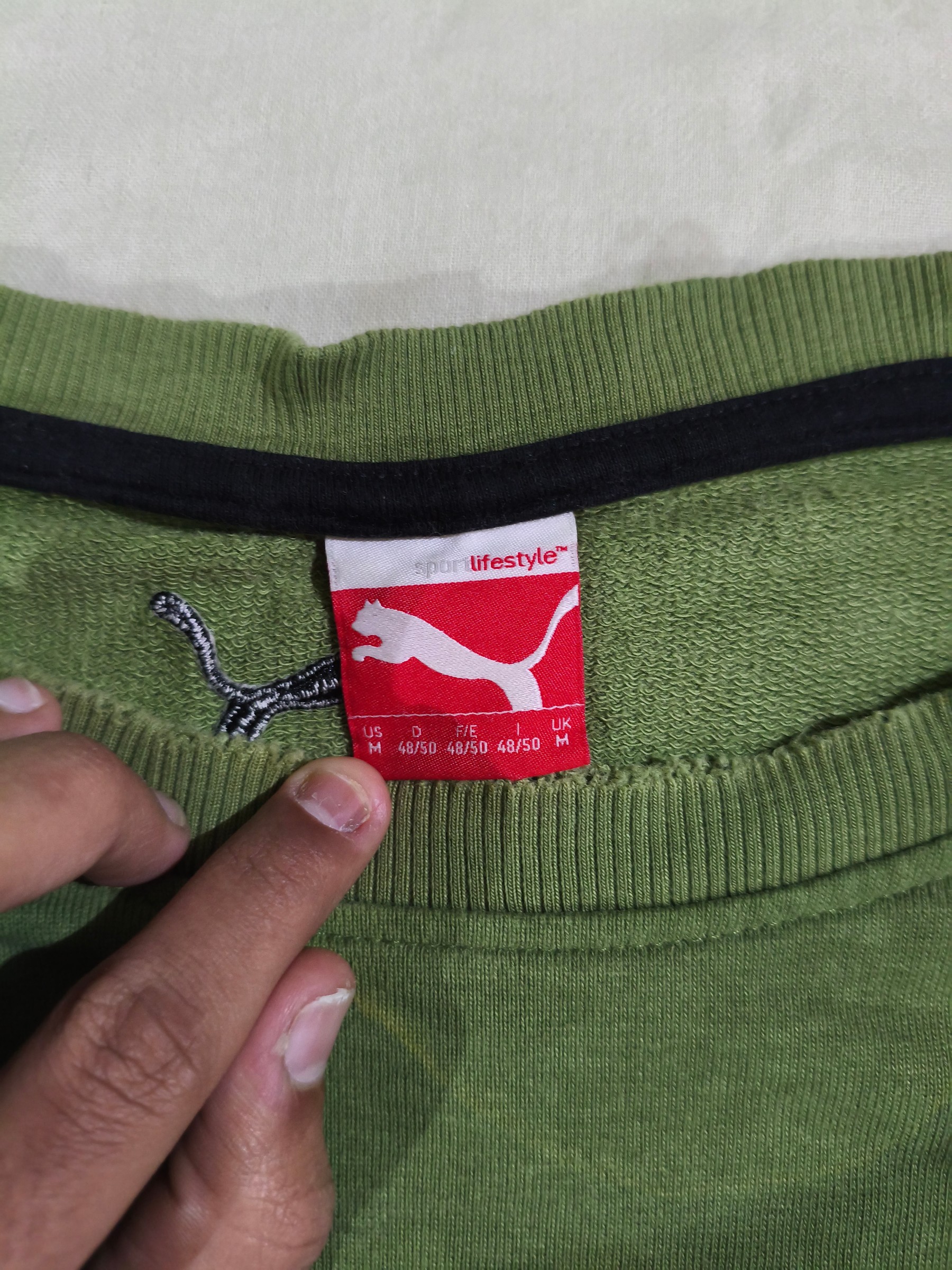 PUMA Graphic Crew Men's Sweatshirt — pre-loved Tops on Slayyitt