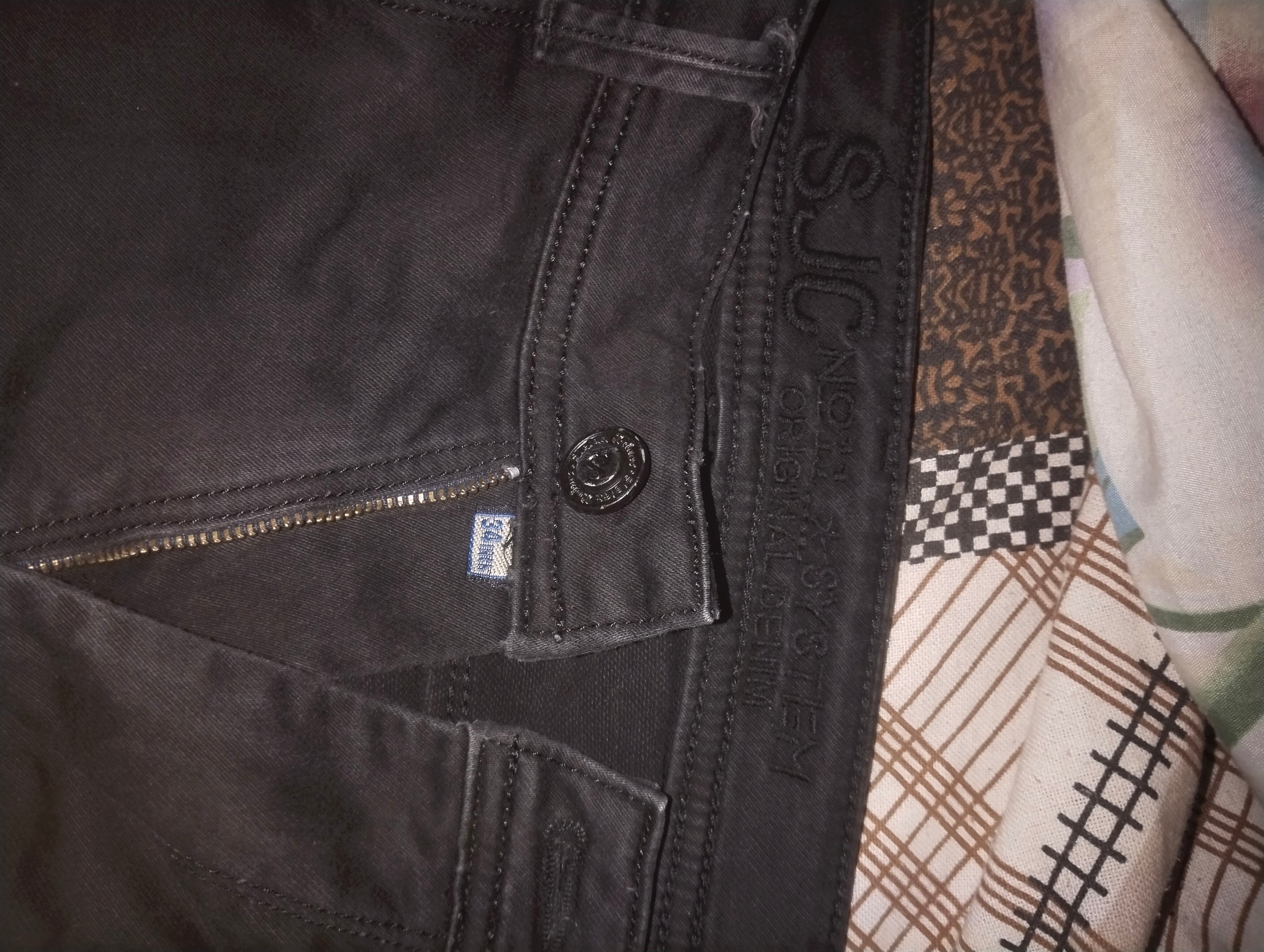 Original Black Slim Fit Denim Jeans Size 34 Premium — pre-loved Bottoms on Slayyitt