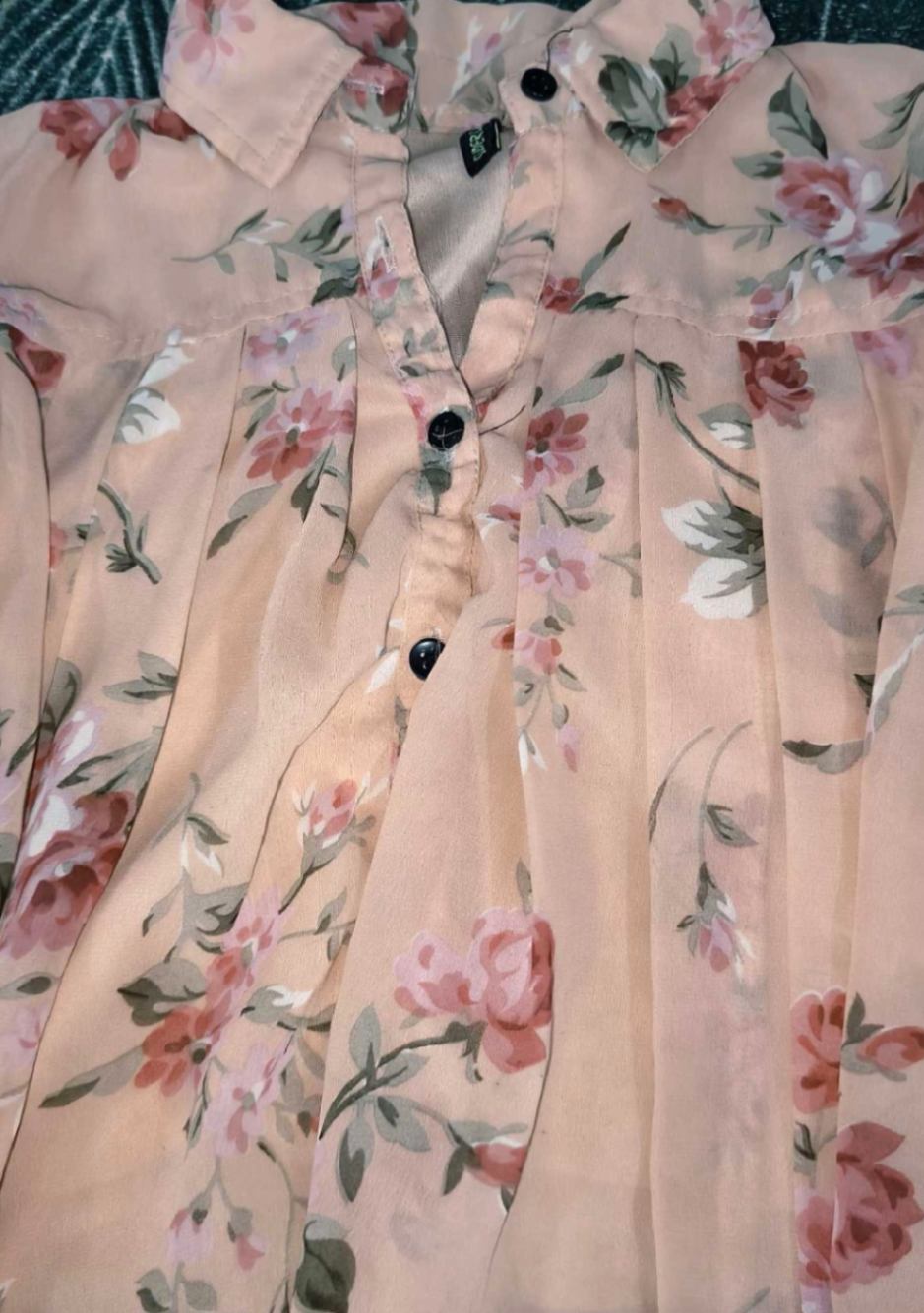 Top and tunic — pre-loved Tops on Slayyitt